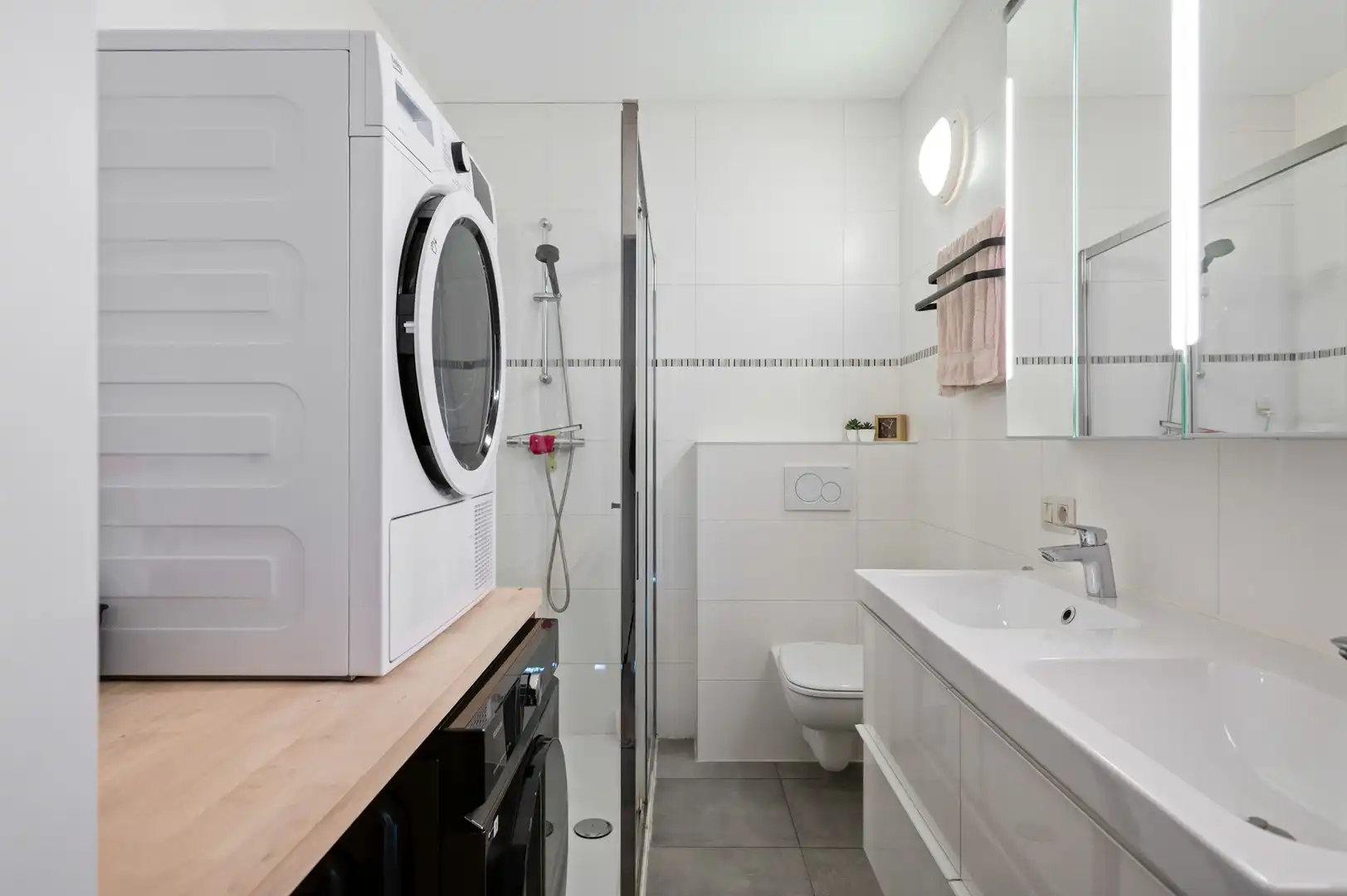 Ruim appartement met 3 slpk en panoramisch zicht foto 9