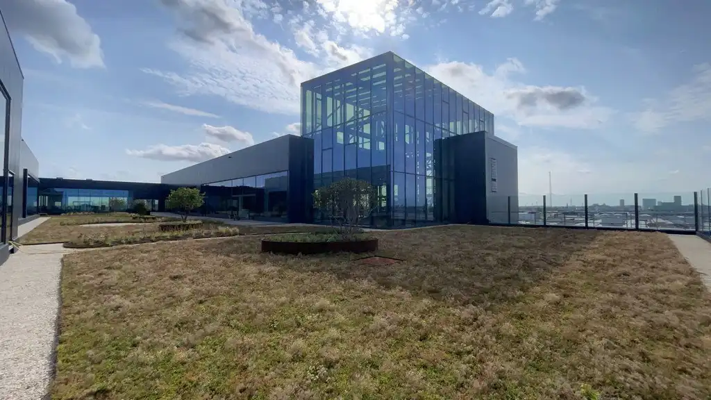 Nieuwbouw kantoren te huur aan haven van Antwerpen foto 23