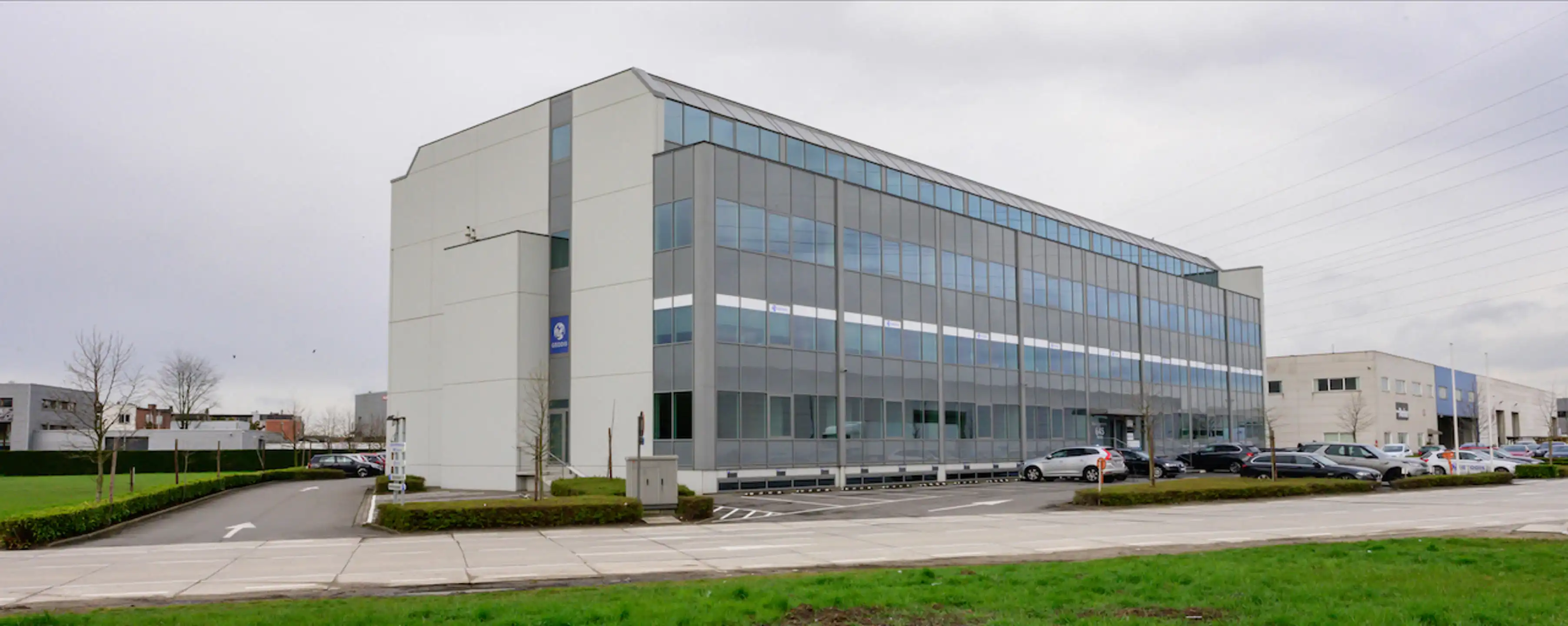 Modern Ingerichte Kantoorruimte V2- in Deurne foto {{pictureIndex}}