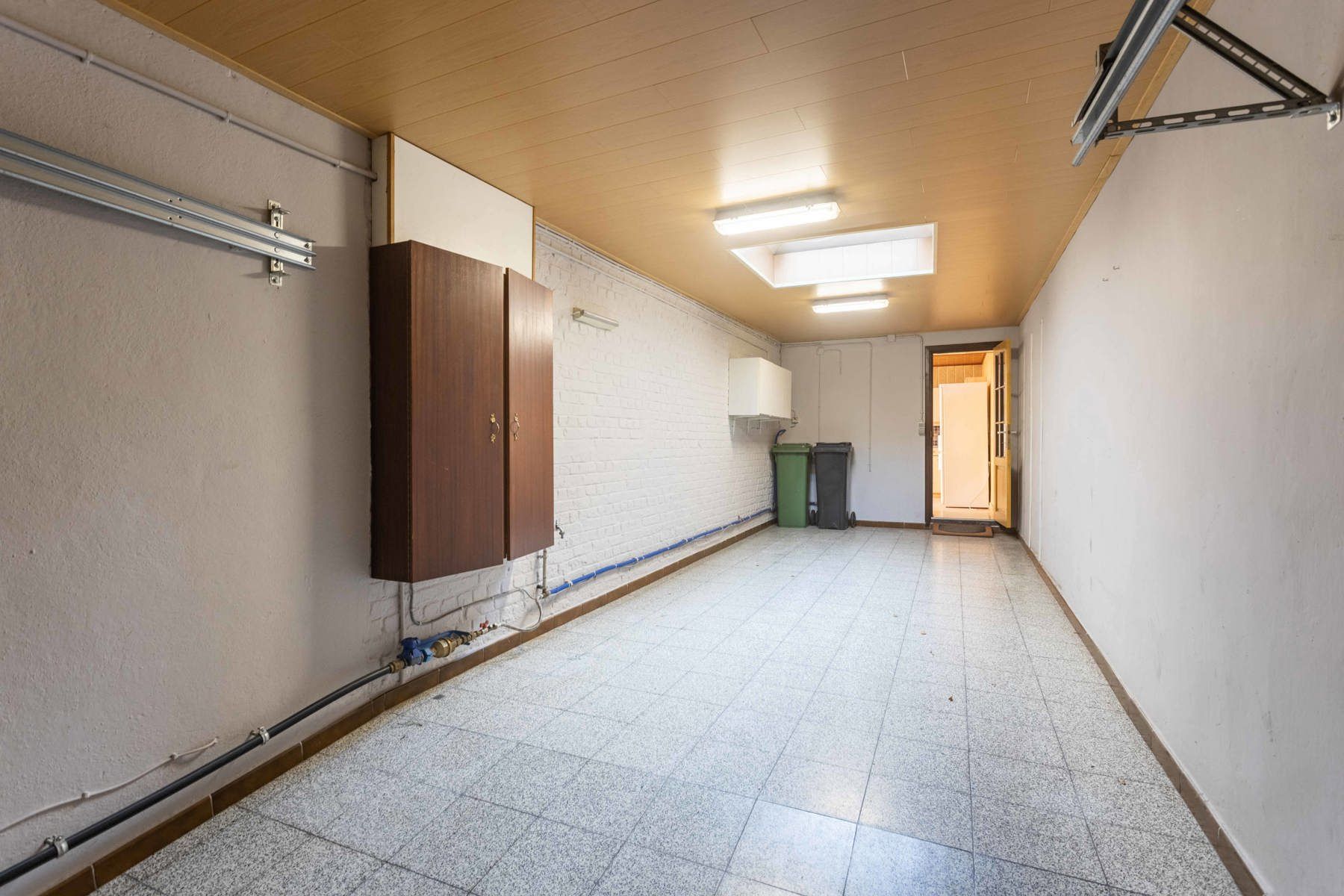 Goed onderhouden woning met garage te Aalst!  foto 14