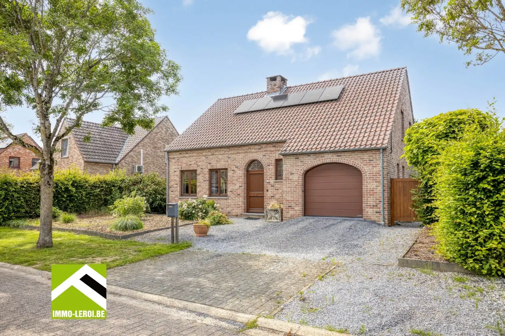 Instapklare vrijstaande woning in rustige woonbuurt nabij het centrum van Tongeren foto {{pictureIndex}}
