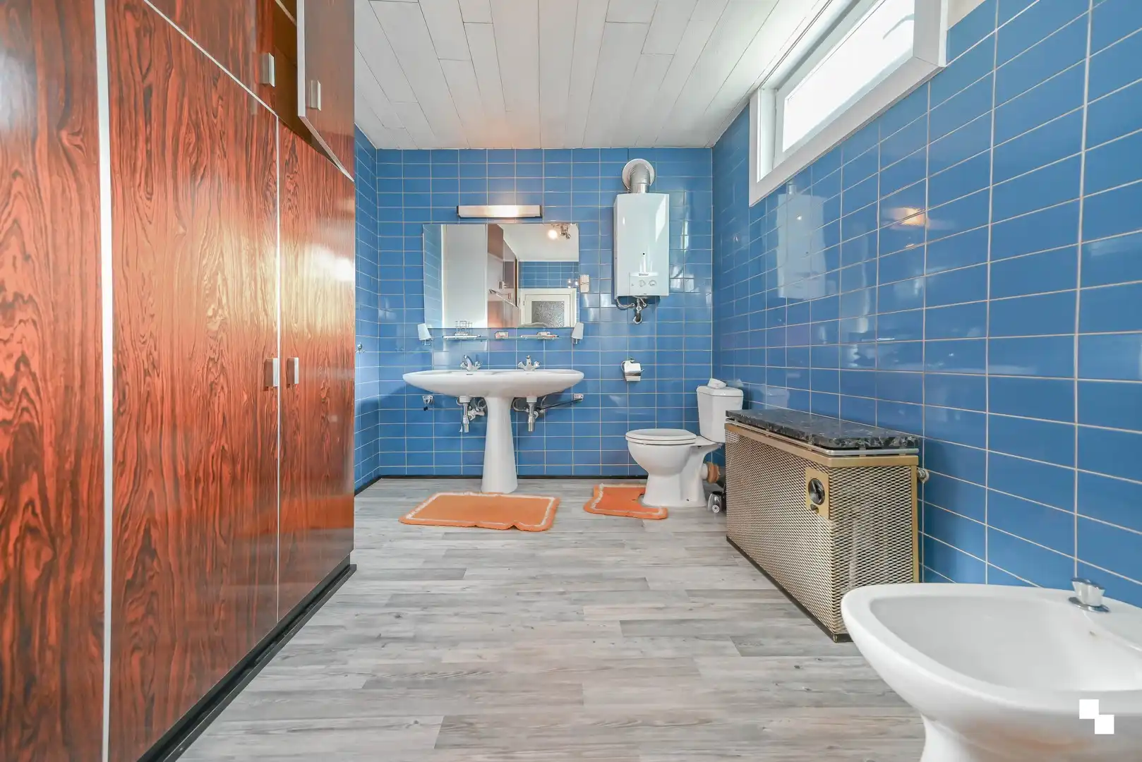Centraal gelegen ééngezinswoning met vier slaapkamers te Izegem foto 11