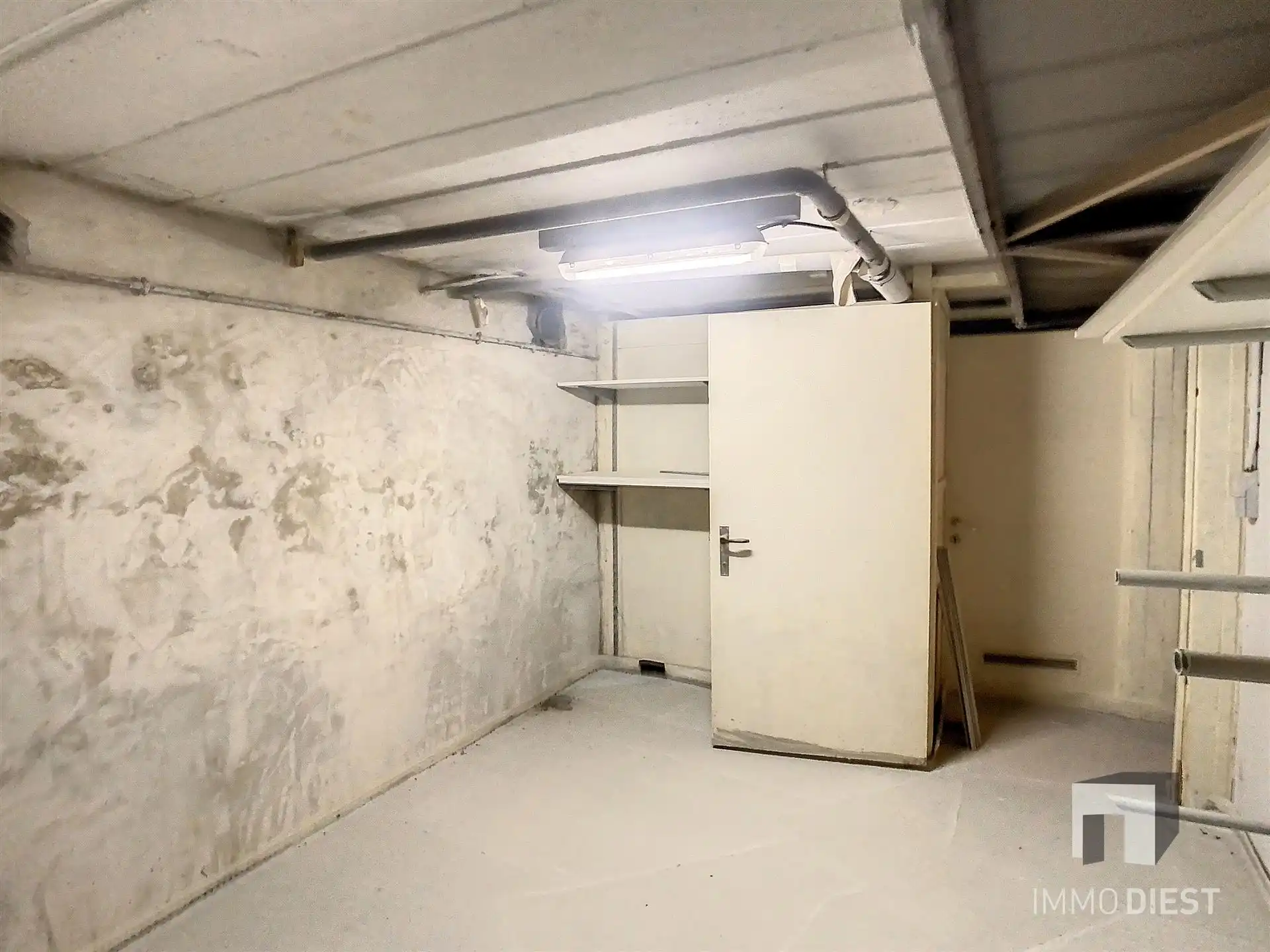 Gerenoveerd appartement met twee slaapkamers in het hartje van Hulst (Tessenderlo) foto 23