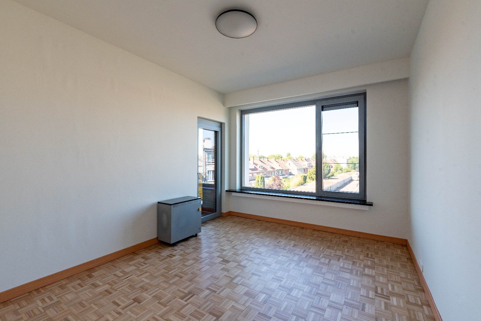 Centraal gelegen 3 slaapkamer appartement foto 13