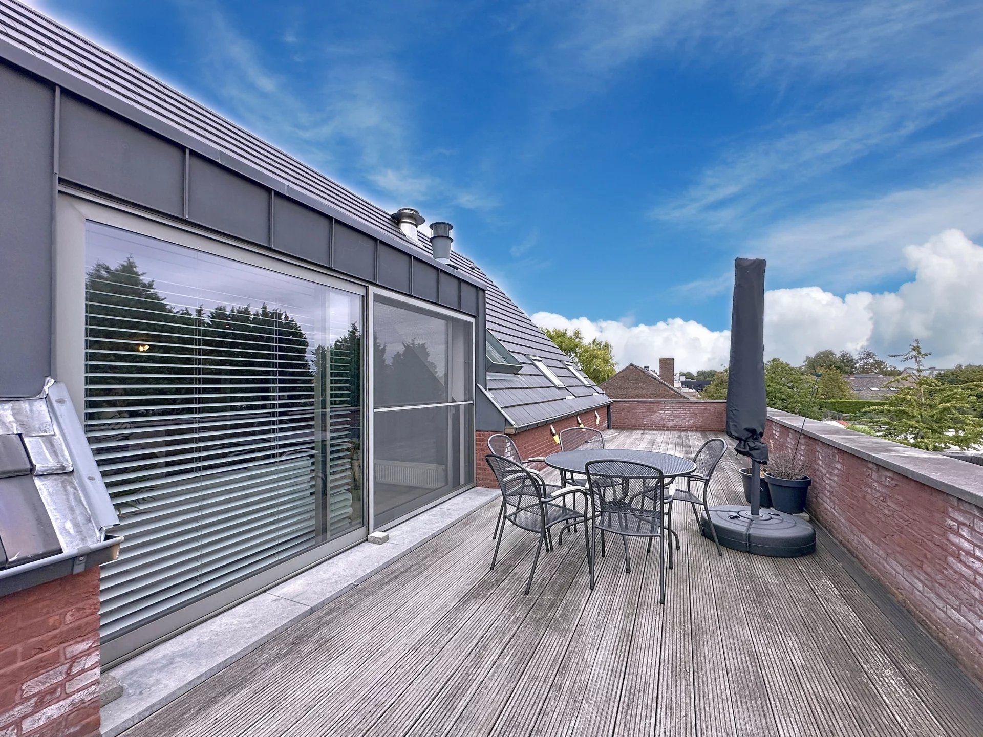 Dakappartement met 2 slaapkamers en groot terras op de grens tussen Balen en Mol. foto 10