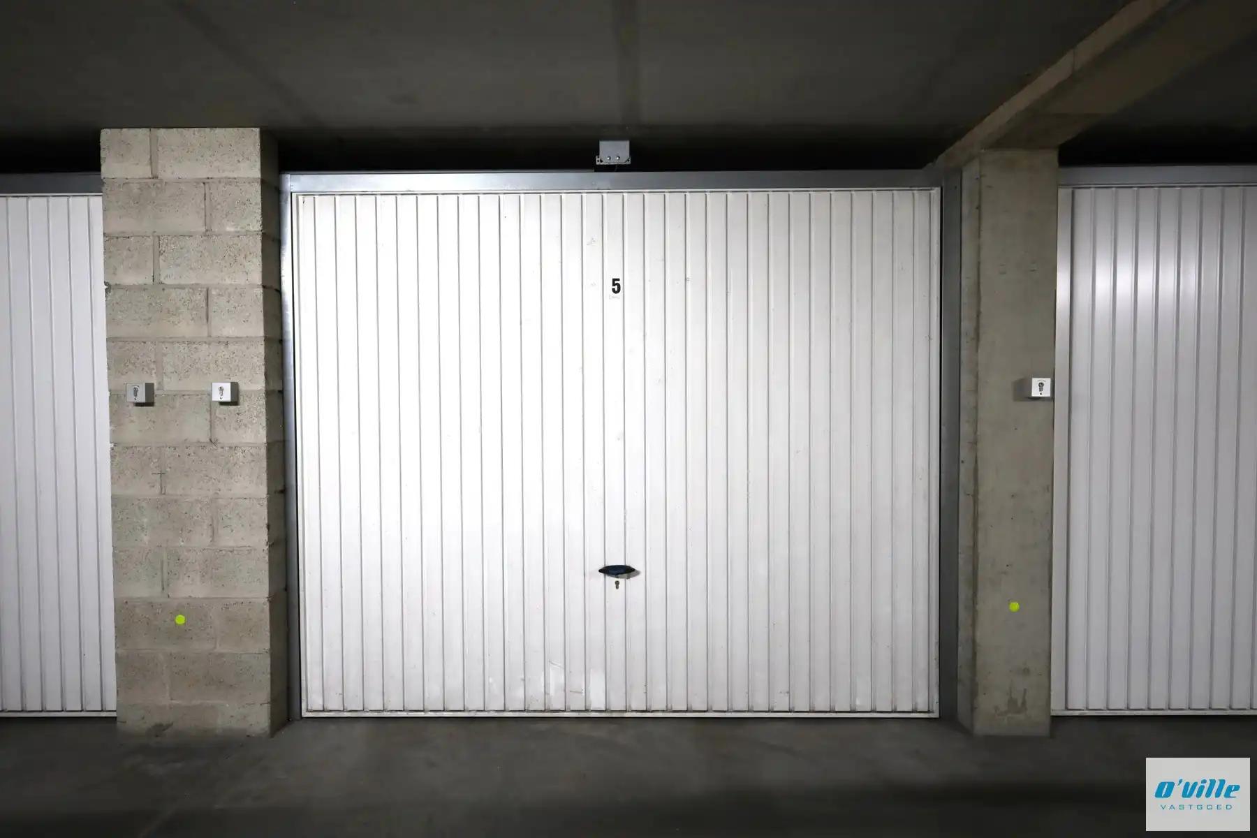 Stijlvol appartement modern, comfortabel met garage en kelder foto 14