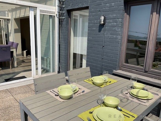 Unieke penthouse met 2 terrassen in hartje Koksijde – op wandelafstand van het strand foto 26
