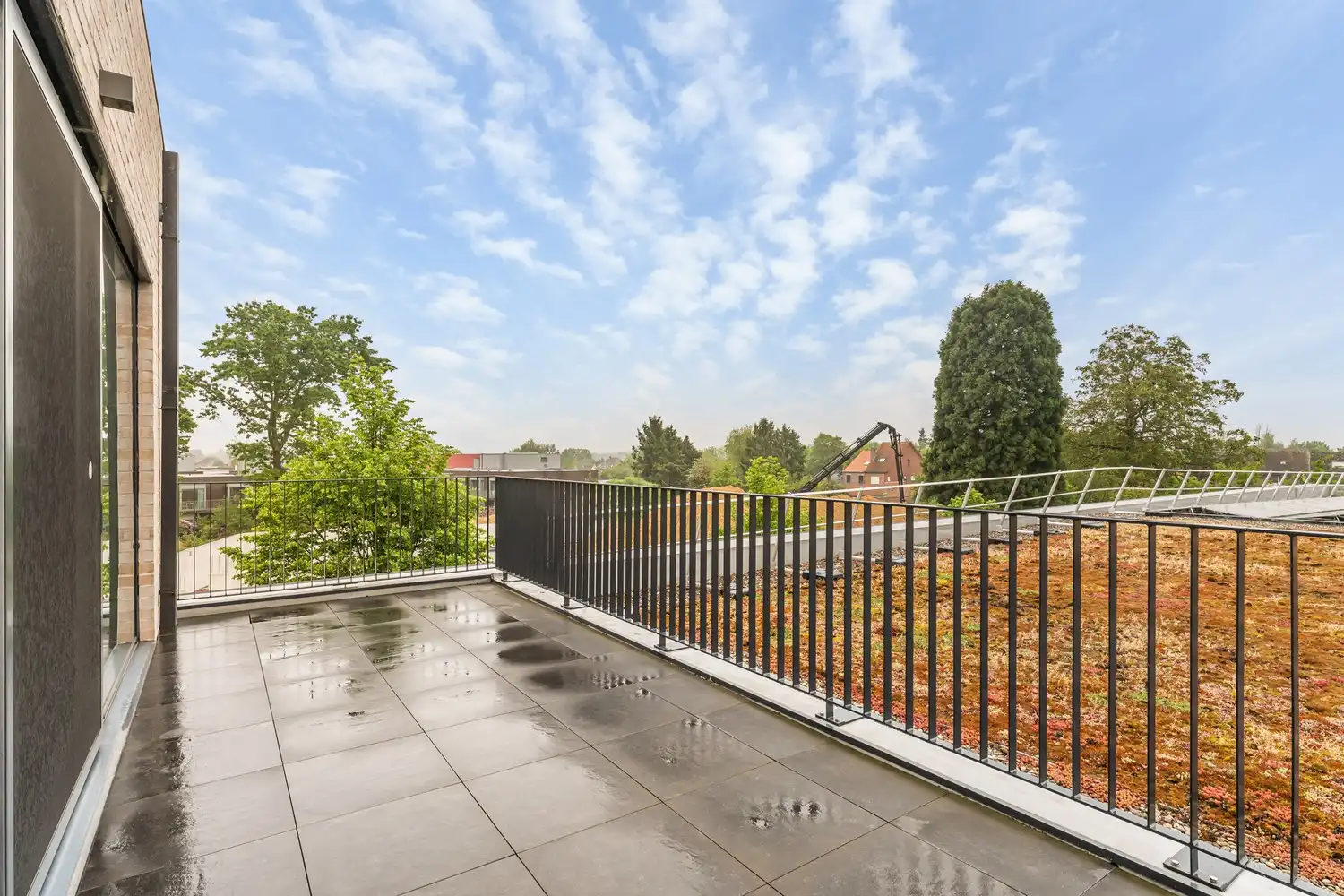 Recent en energiezuinig(A-label) appartement met 2 slaapkamers, 2 autostaanplaatsen, een ruim terras en een private berging te Korbeek-Lo! foto 15