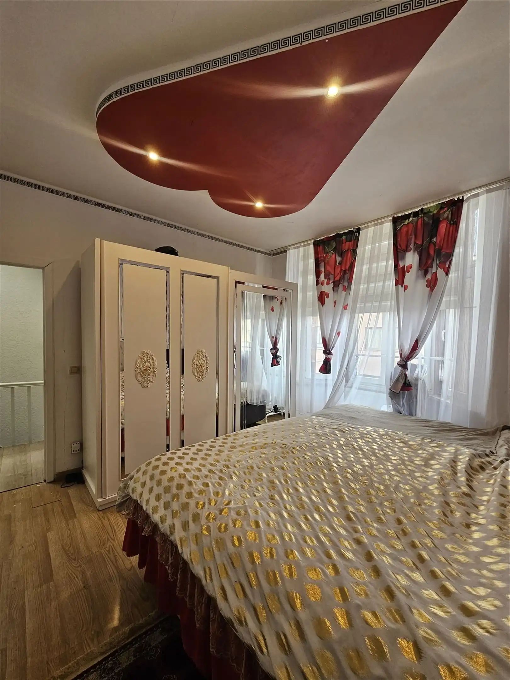 Gunstig gelegen woning met 3 slpks en veranda. foto 12