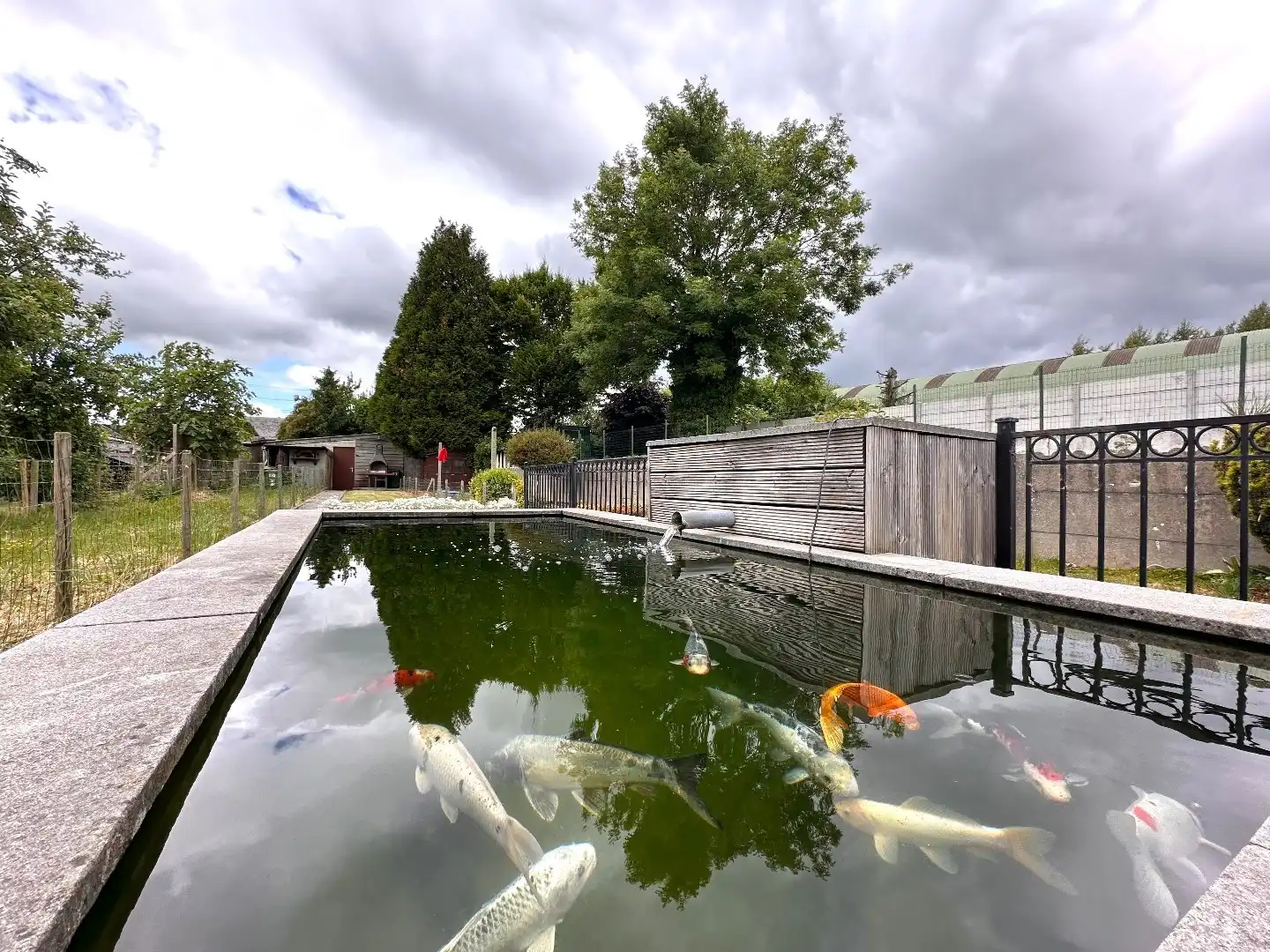 Volledig gerenoveerde woning met garage en tuin in hartje Tongeren! foto 17