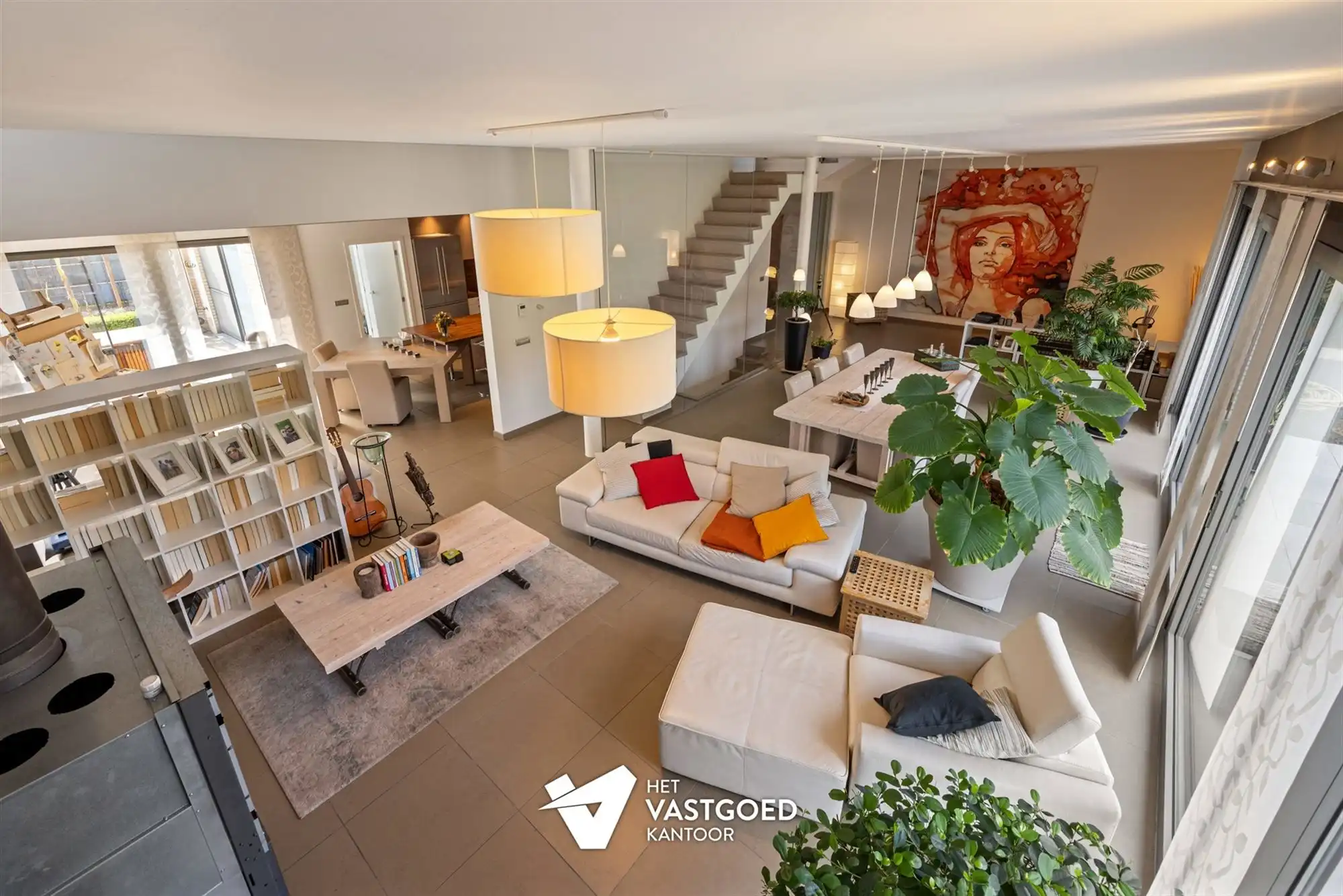 PRACHTIGE, RUIME EN ENERGIEZUINIGE WONING OP MOOI PERCEEL foto 8