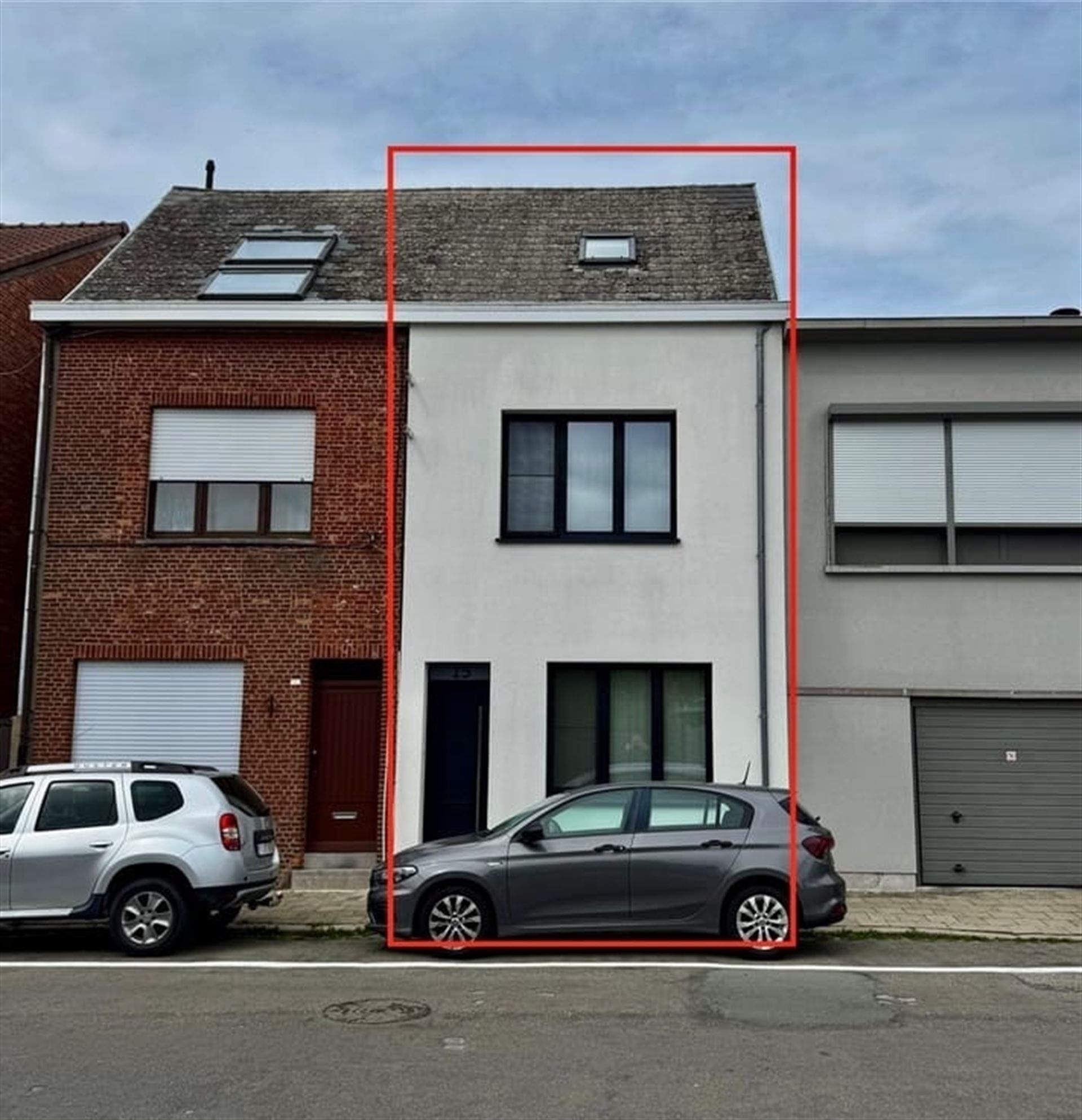 volledig vernieuwe woning nabij het centrum! foto 2