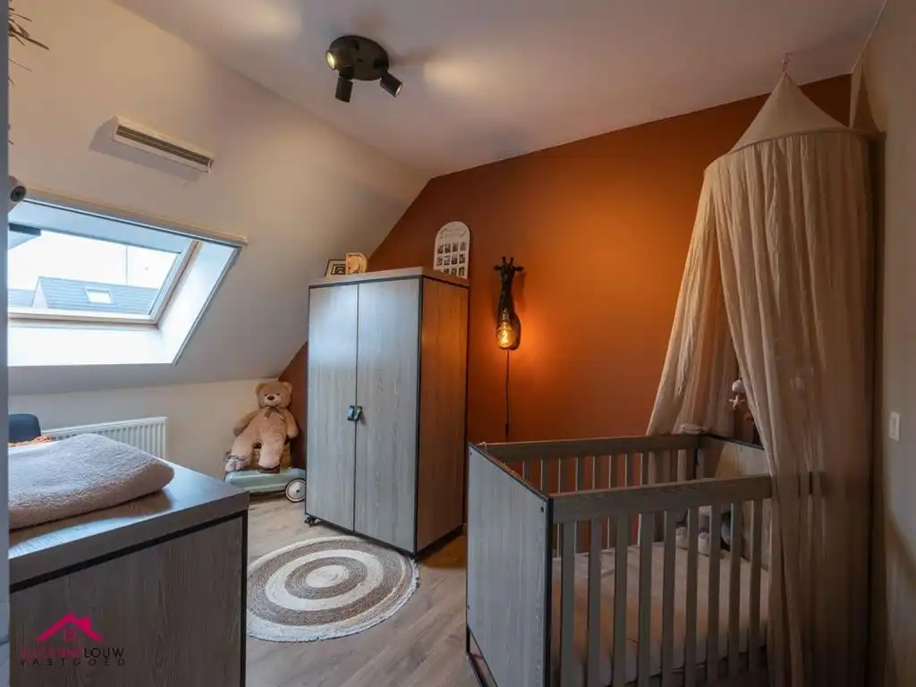 Instapklare gezinswoning in hedendaagse stijl foto 21