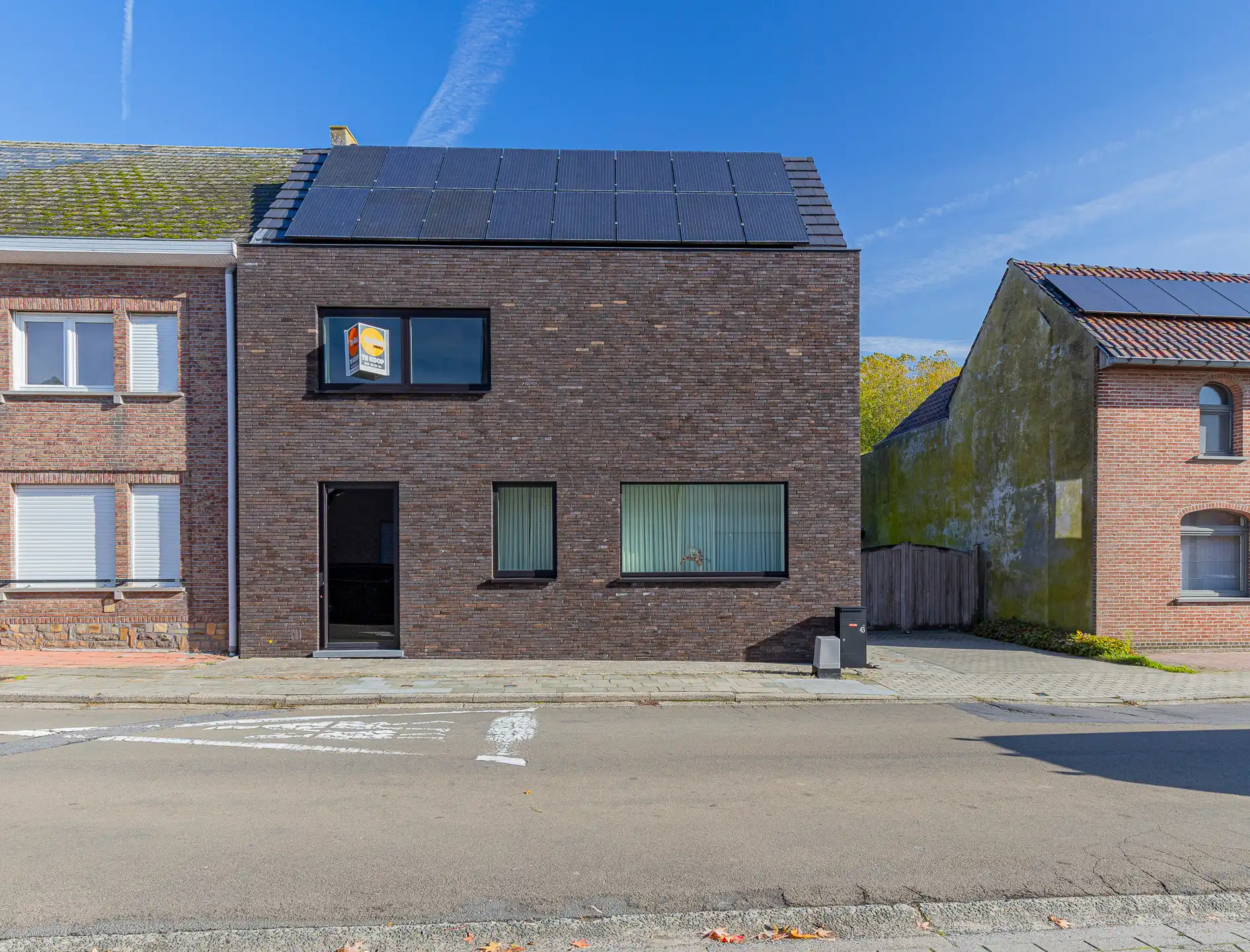 HERZELE - Recent gerenoveerde woning op centrale locatie  foto 27