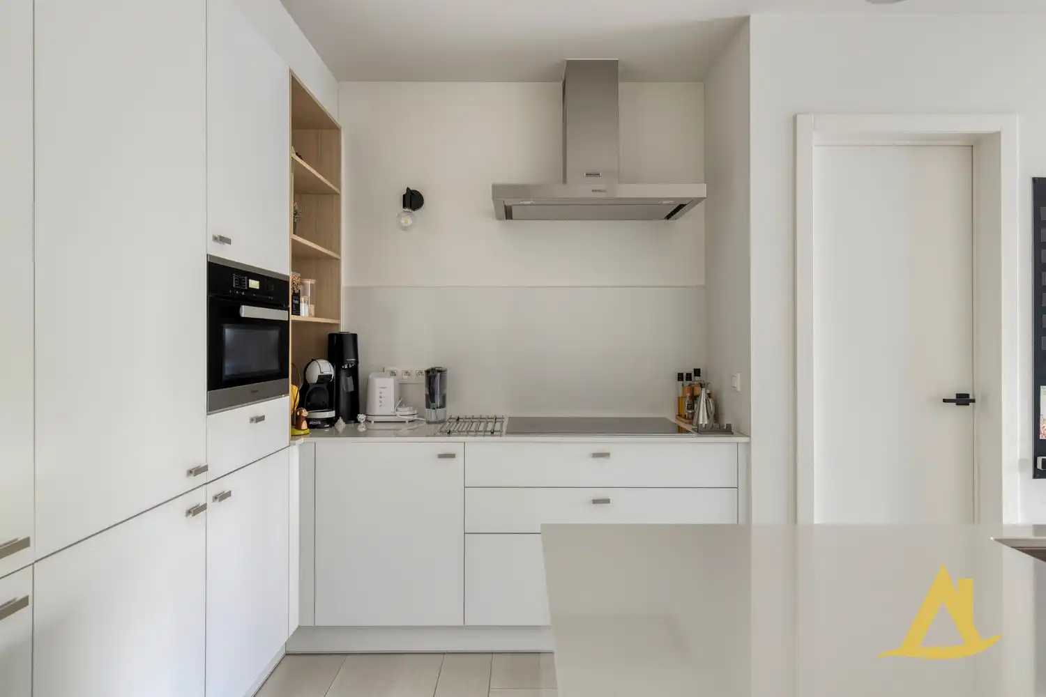 ENERGIEZUINIG APPARTEMENT MET AUTOSTAANPLAATS TE DIEST! foto 12