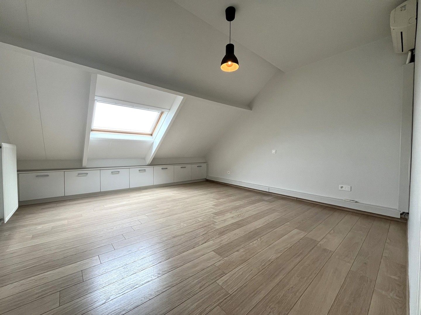 Duplex appartement met 2 slaapkamers en ondergrondse parking foto 12