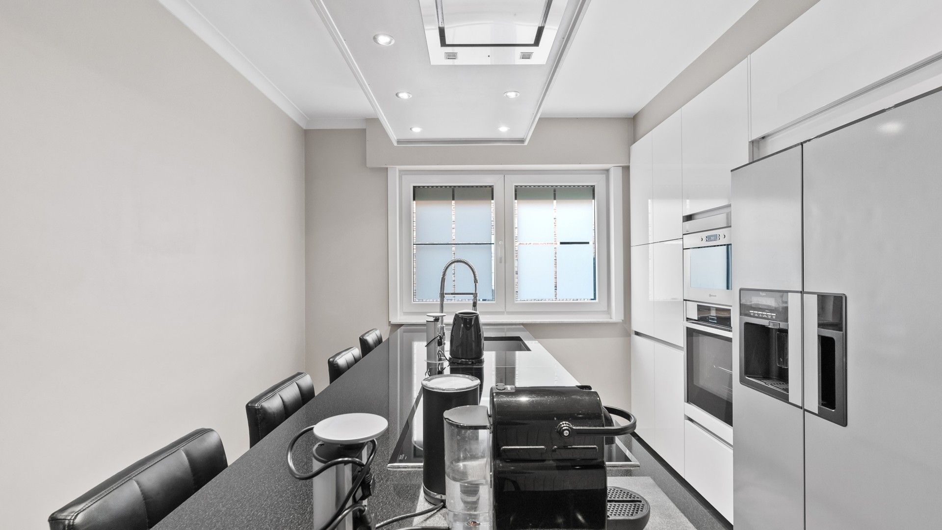 Gelijkvloerse woning met 3 slpkrs te Genk foto 11