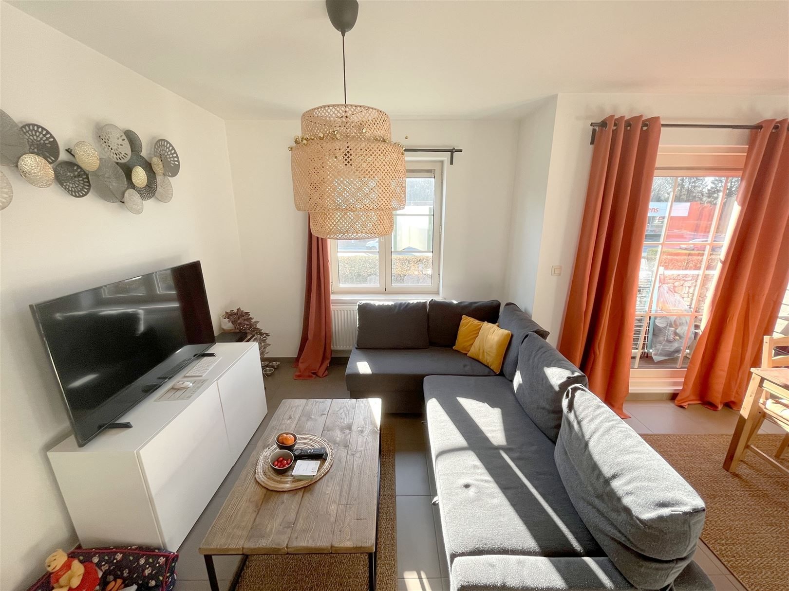 Instapklaar 1 slaapkamer appartement met garage foto 3