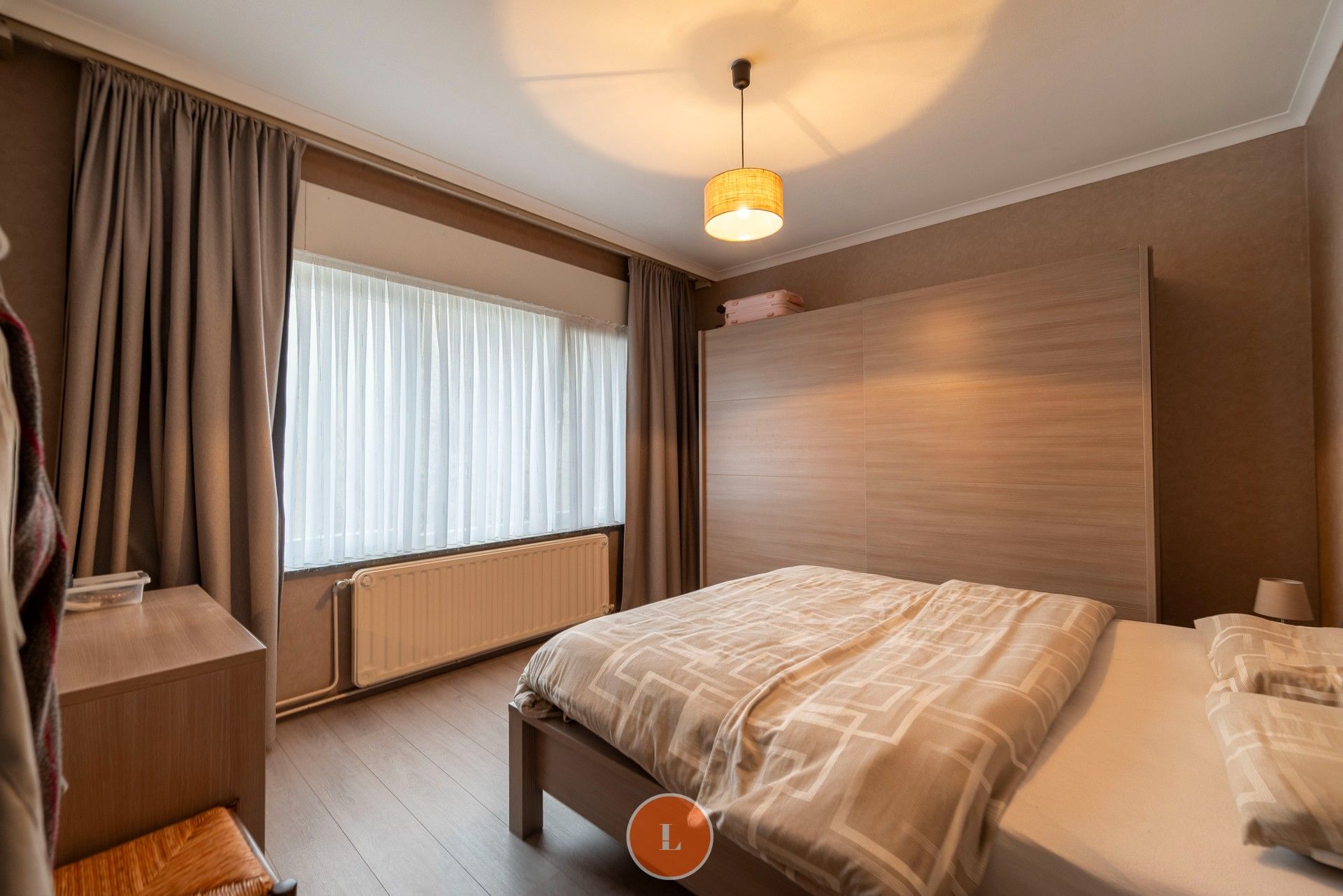 Goed onderhouden halfopen woning met stadstuin foto 8