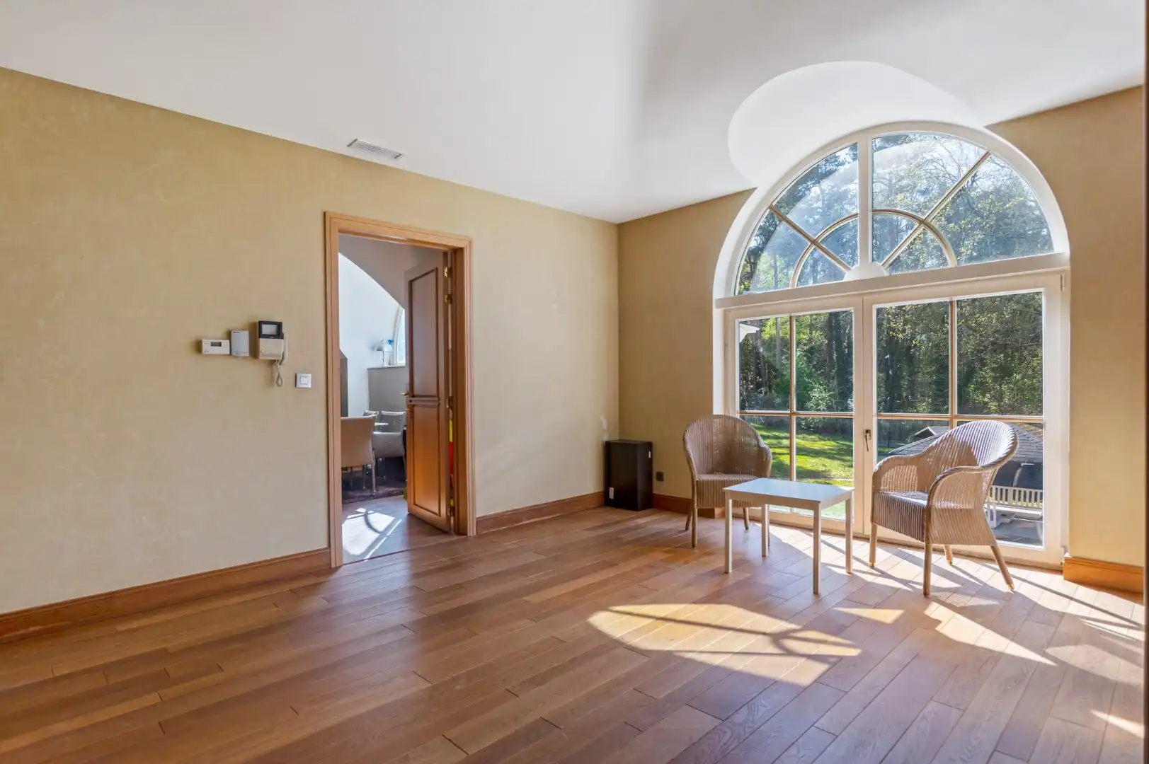 Exclusieve familievilla (413m²) op bosrijke toplocatie te Belsele foto 24