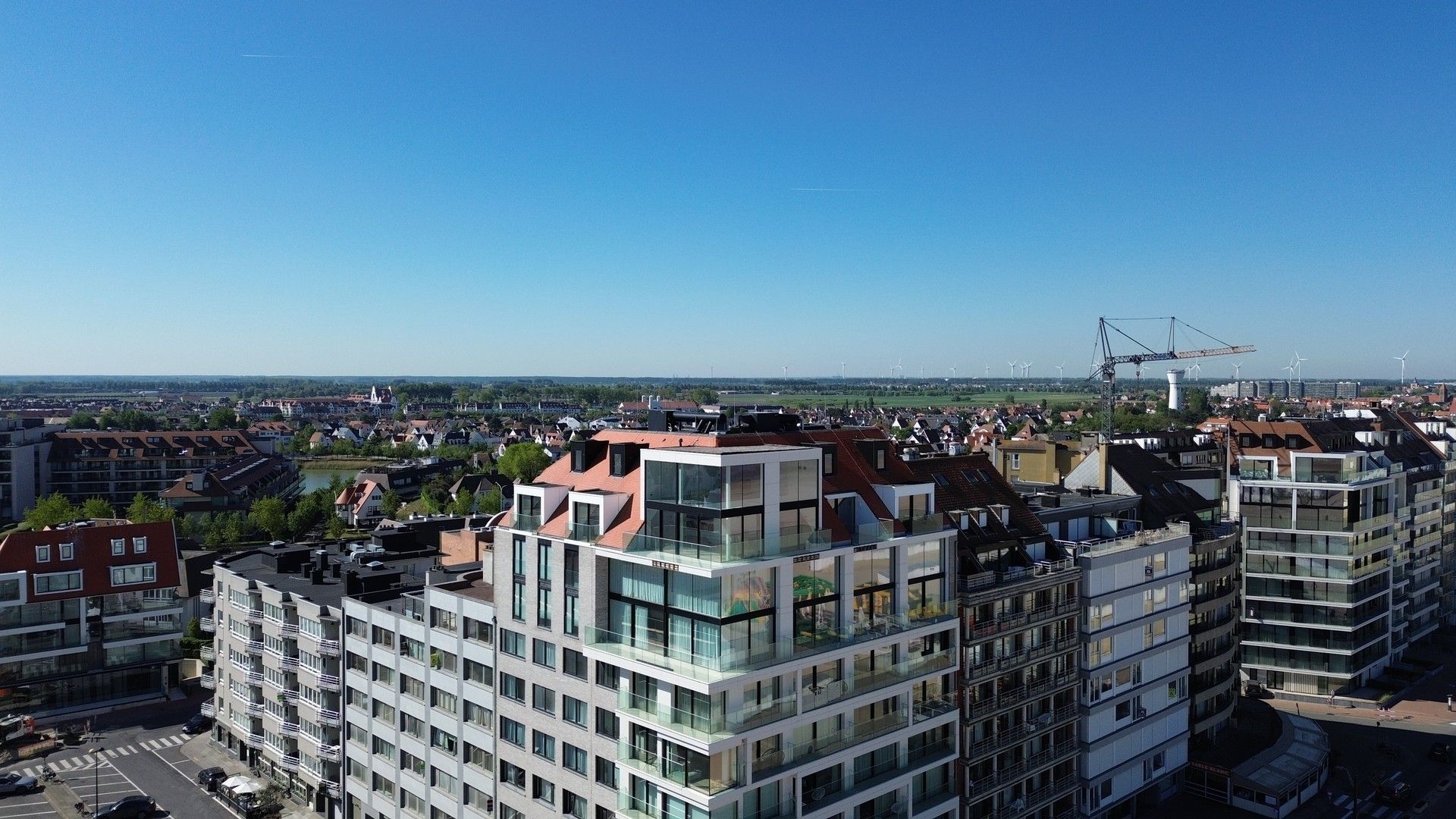Exclusieve hoekduplex van 427 m² met frontaal zeezicht foto 4