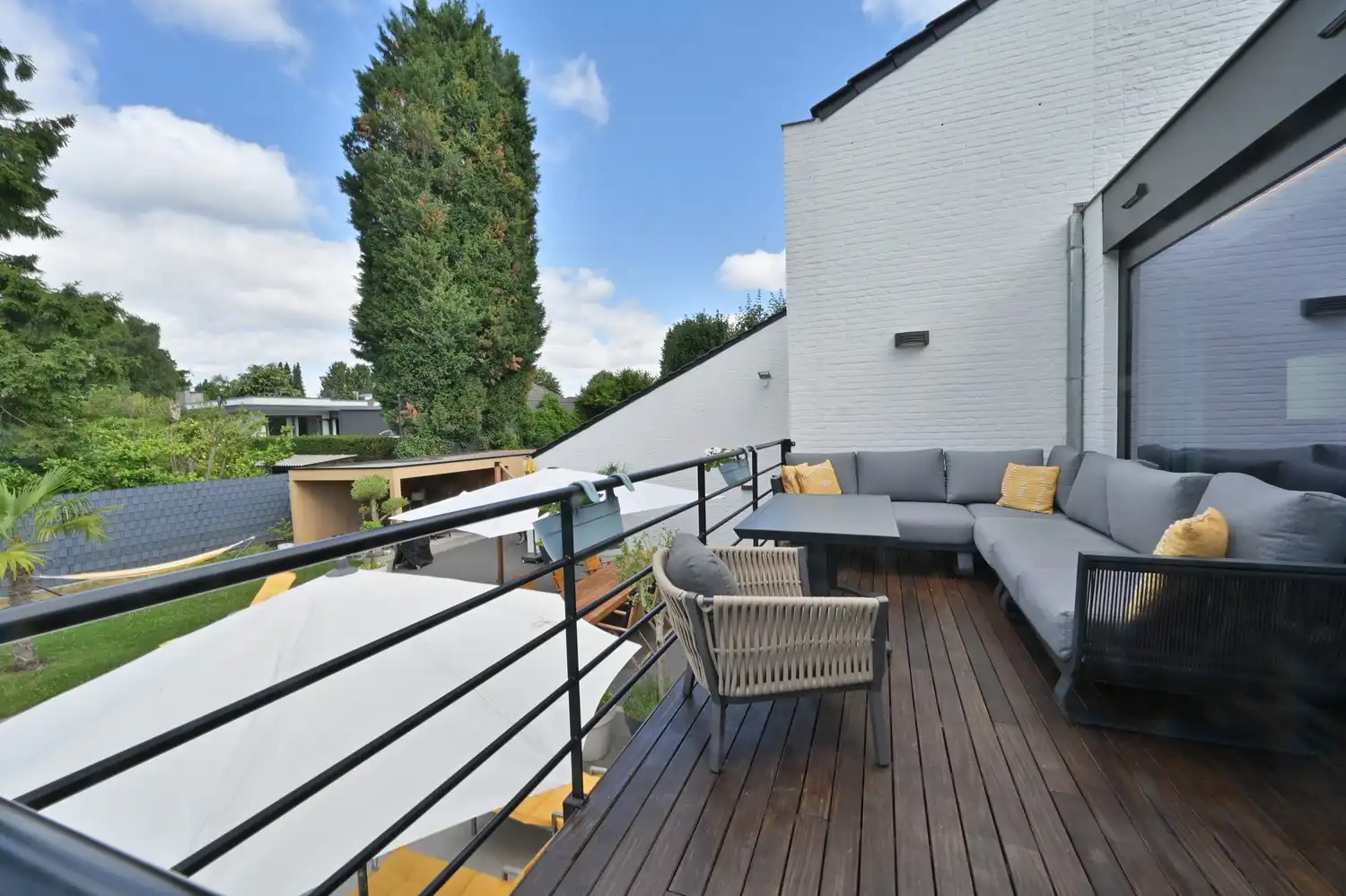 Exclusieve kantoorvilla met zwembad & poolhouse foto 16