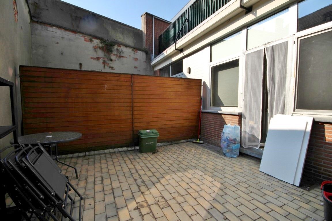 Gezellig éénslaapkamerappartement met terras in het centrum van Sint-Truiden foto 15