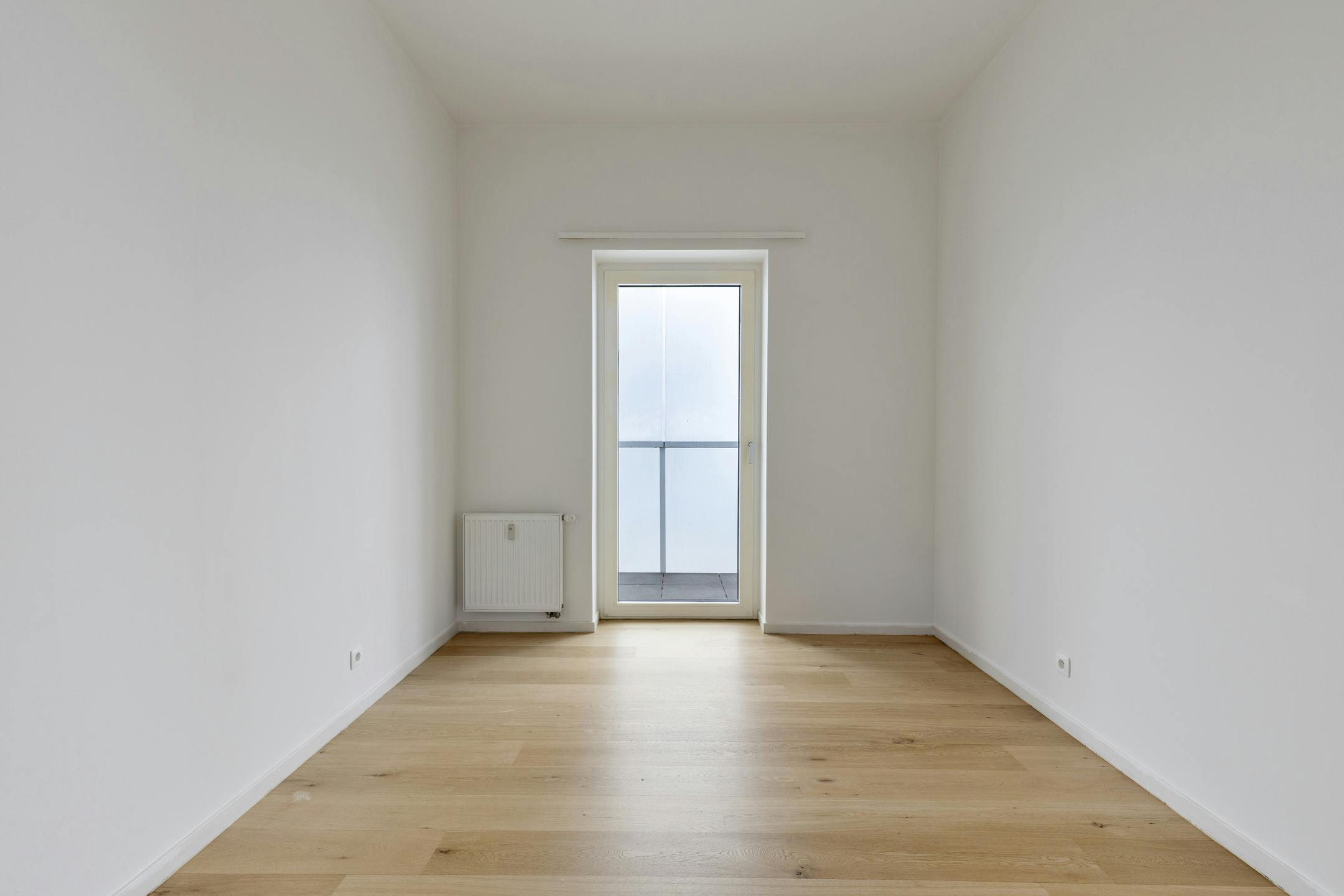 Instapklaar 2 slaapkamer appartement te koop in Antwerpen foto 13