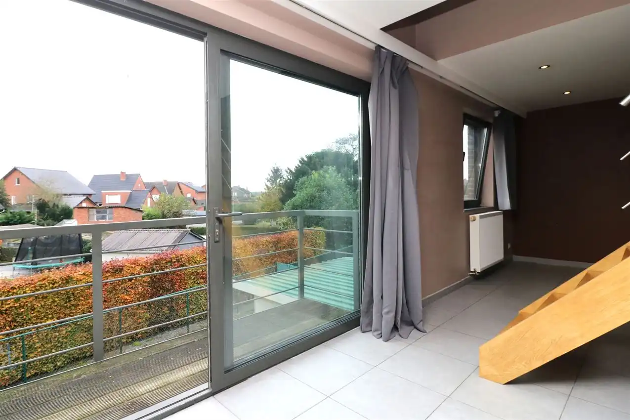 Duplexapp., 2 slpk, autostaanplaats, nabij station foto 9