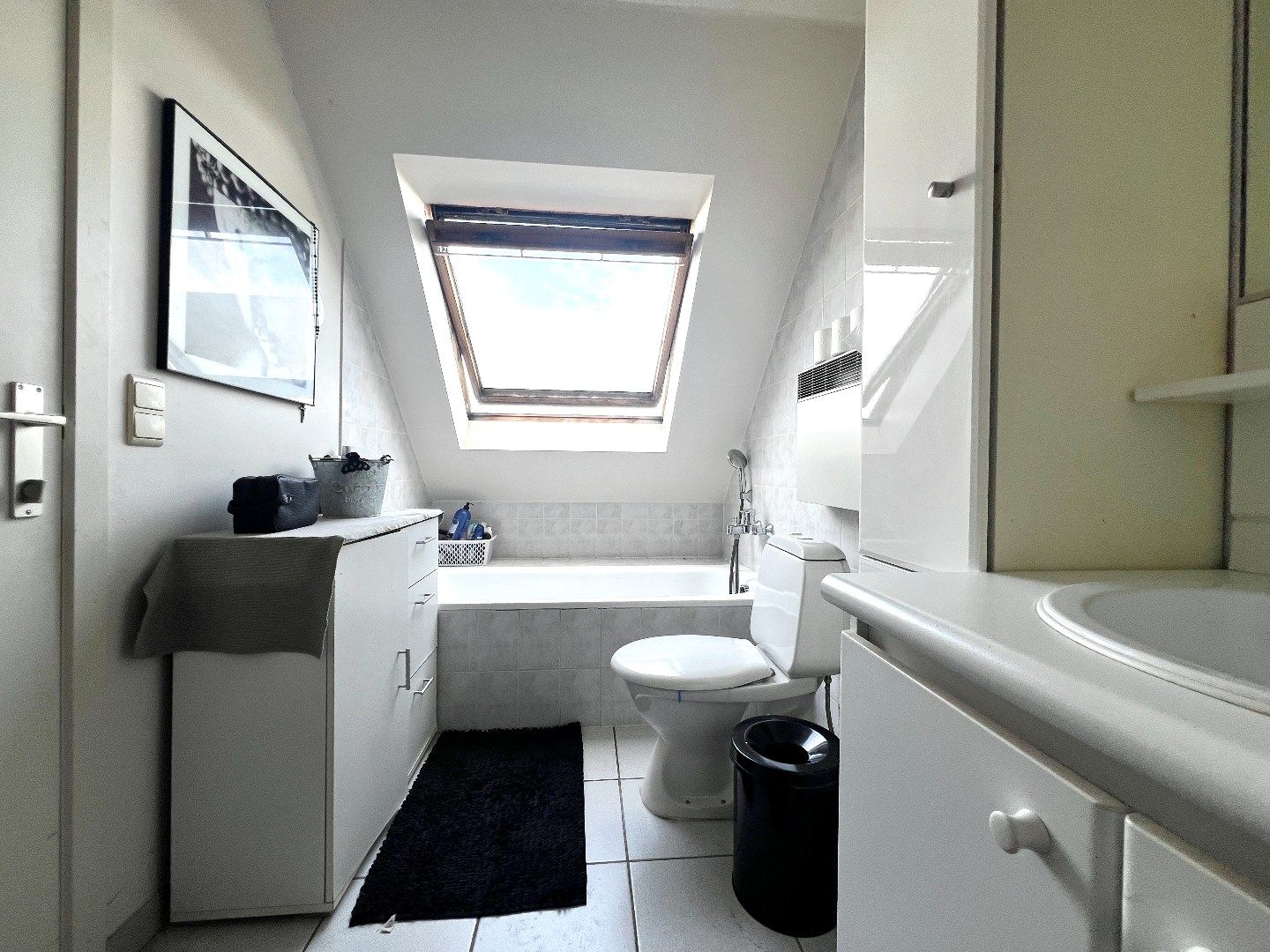Duplex-appartement met kelderberging en garage te koop te Stasegem foto 9