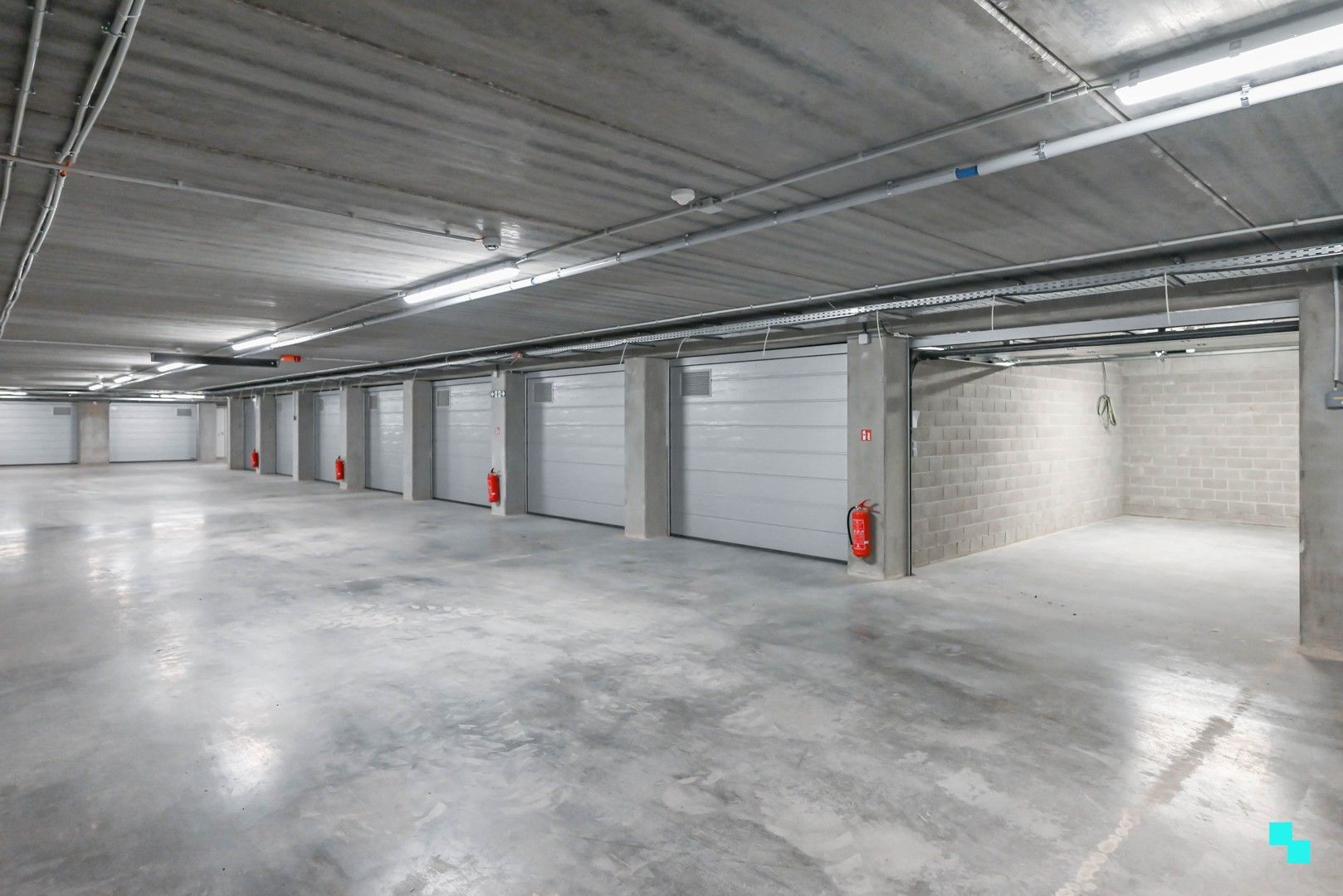 Hoekappartement in blok VI van residentie Blauwpoorte foto 18