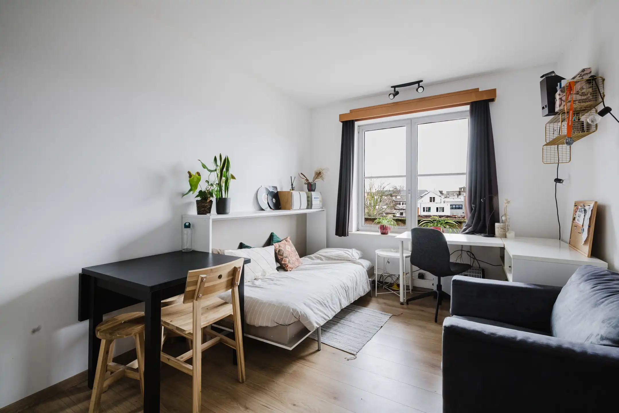 Studentenstudio te koop in Gent foto {{pictureIndex}}