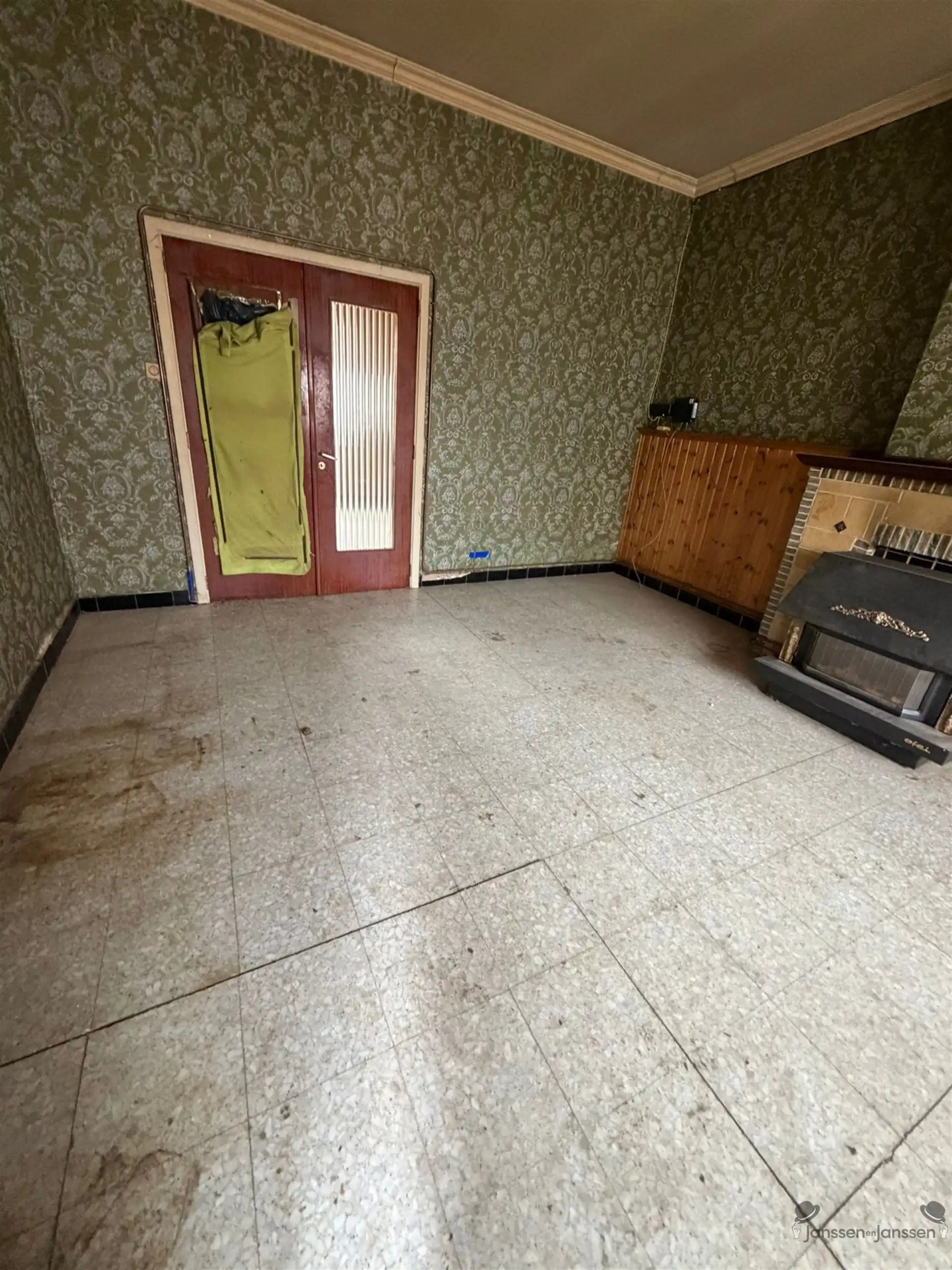 Te slopen of te renoveren woning met achterweg foto 13