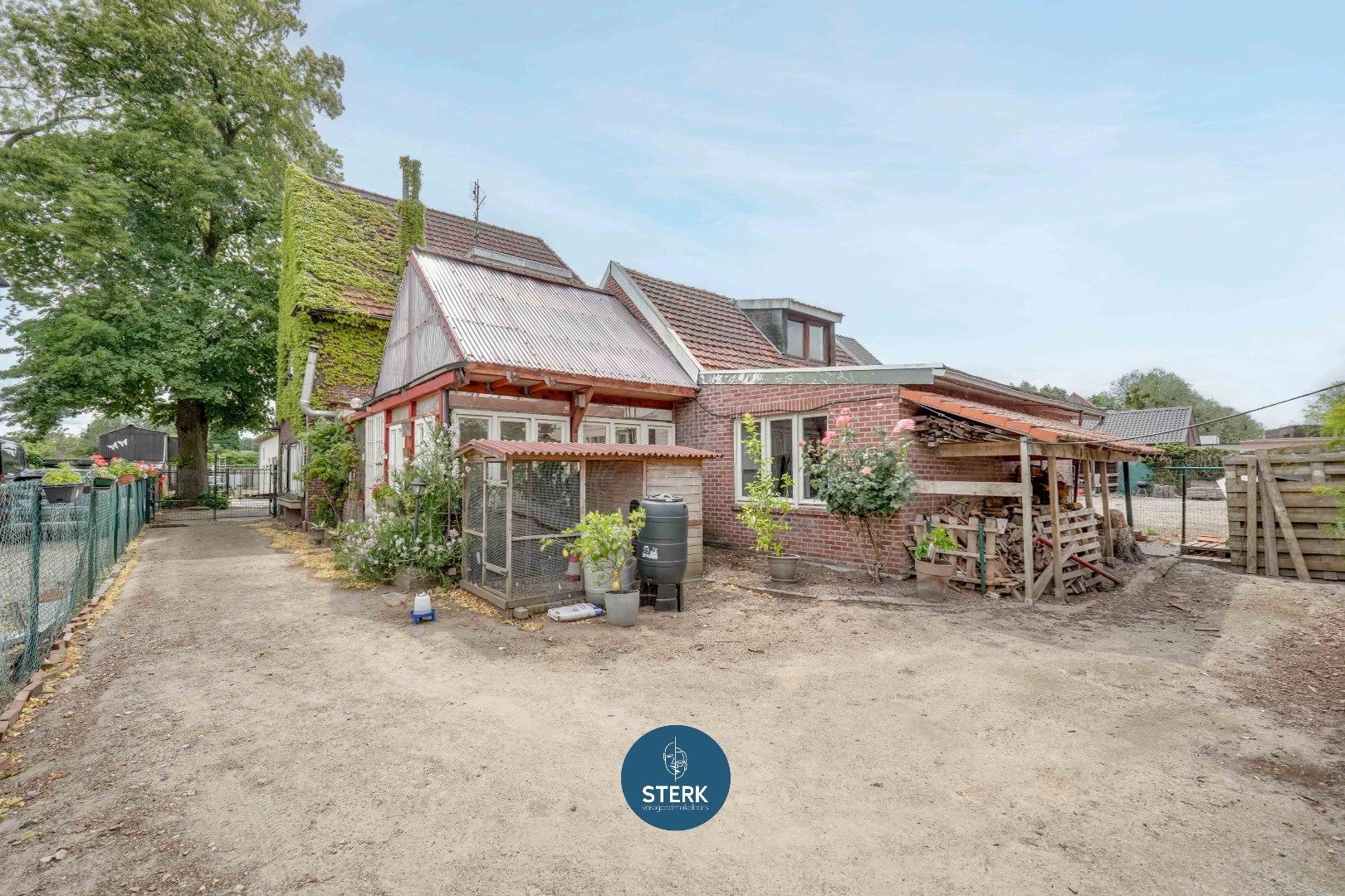 CHARMANTE WONING MET EEN RUIME BEWOONBARE OPP. VAN 400 M² TE REKEM !  foto 25