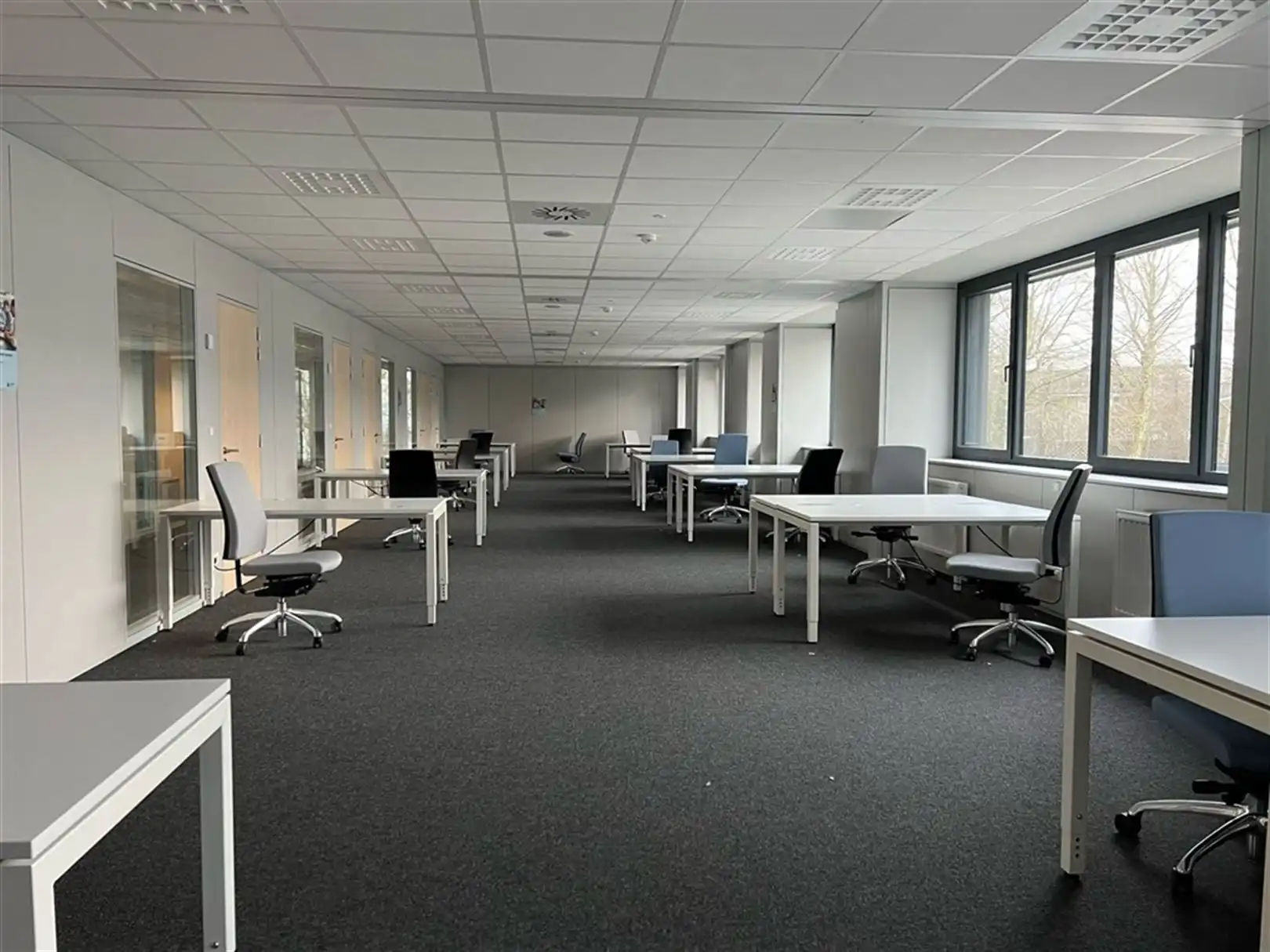 Instapklare kantoren op vlot bereikbare ligging vanaf 185m²  foto 5