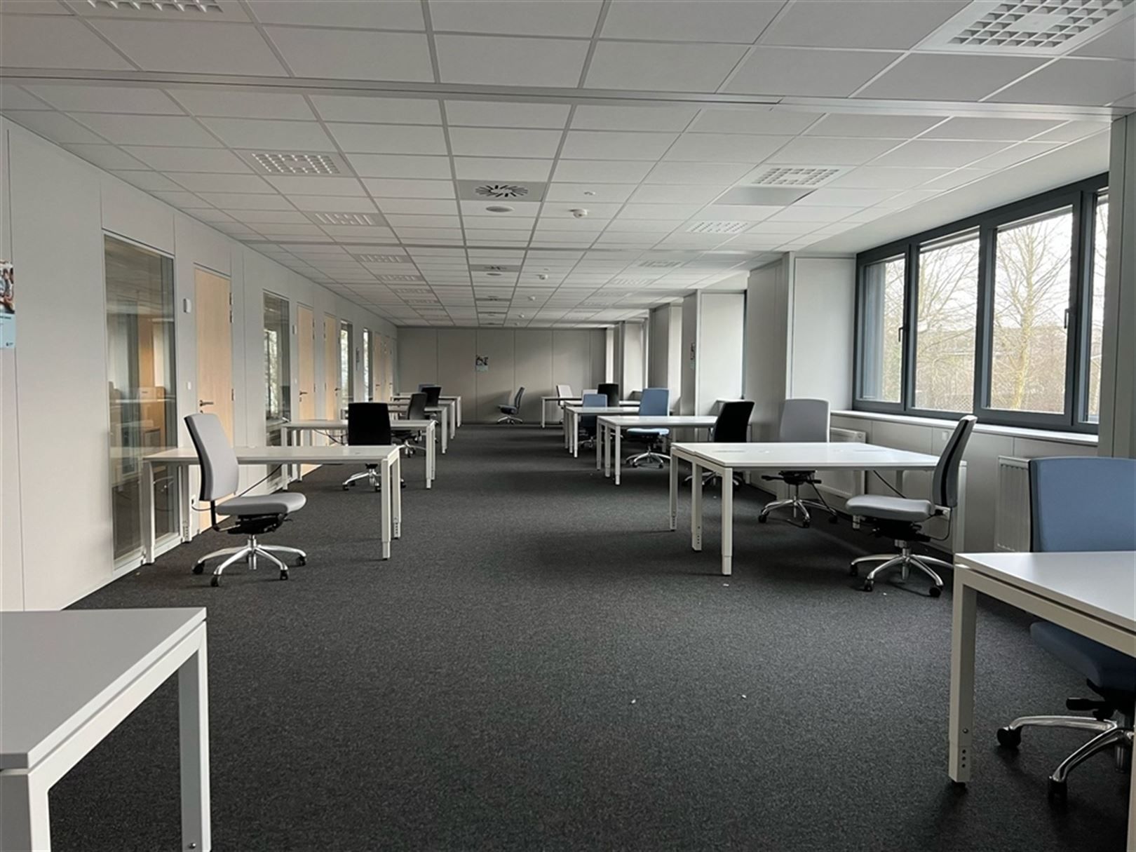 Instapklare kantoren op vlot bereikbare ligging vanaf 185m²  foto 5