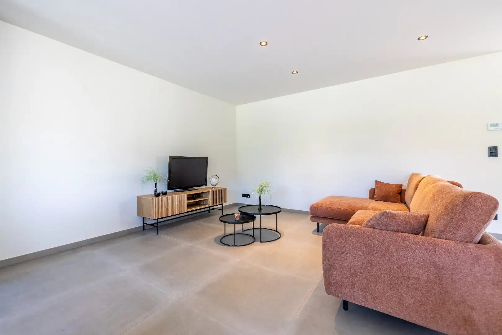HALF OPEN NIEUWBOUW BEN-WONING MET 3 SLK, GARAGE, TERRAS EN TUIN foto 5