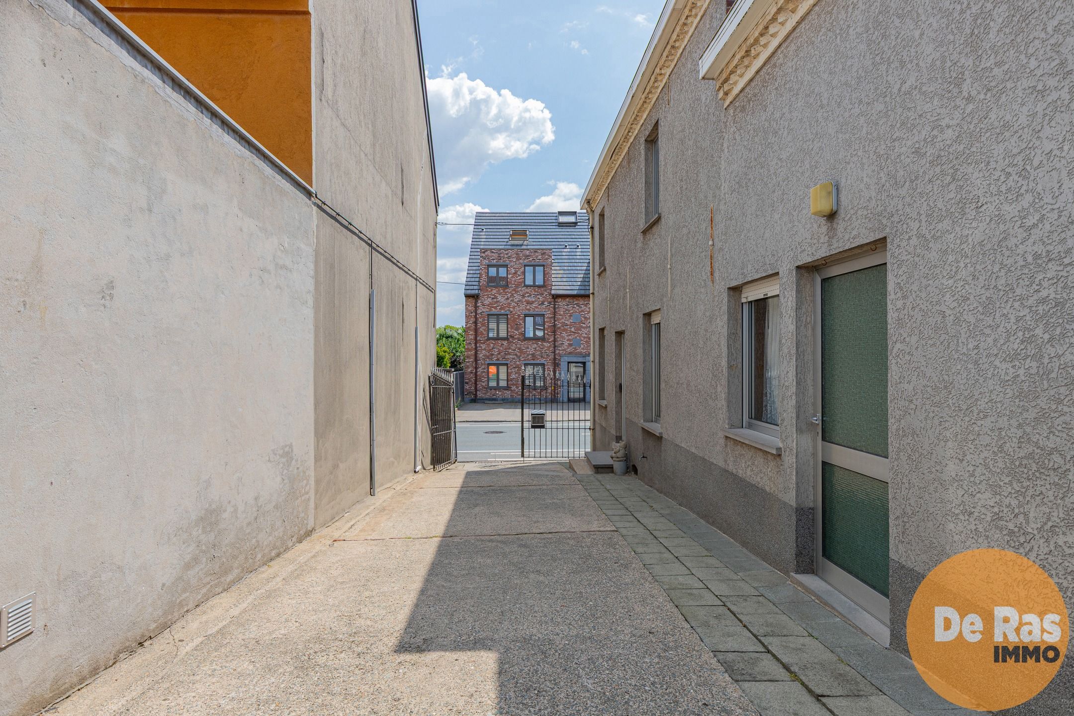 BORSBEKE - Te renoveren woning voorzien van tuin en garage foto 25