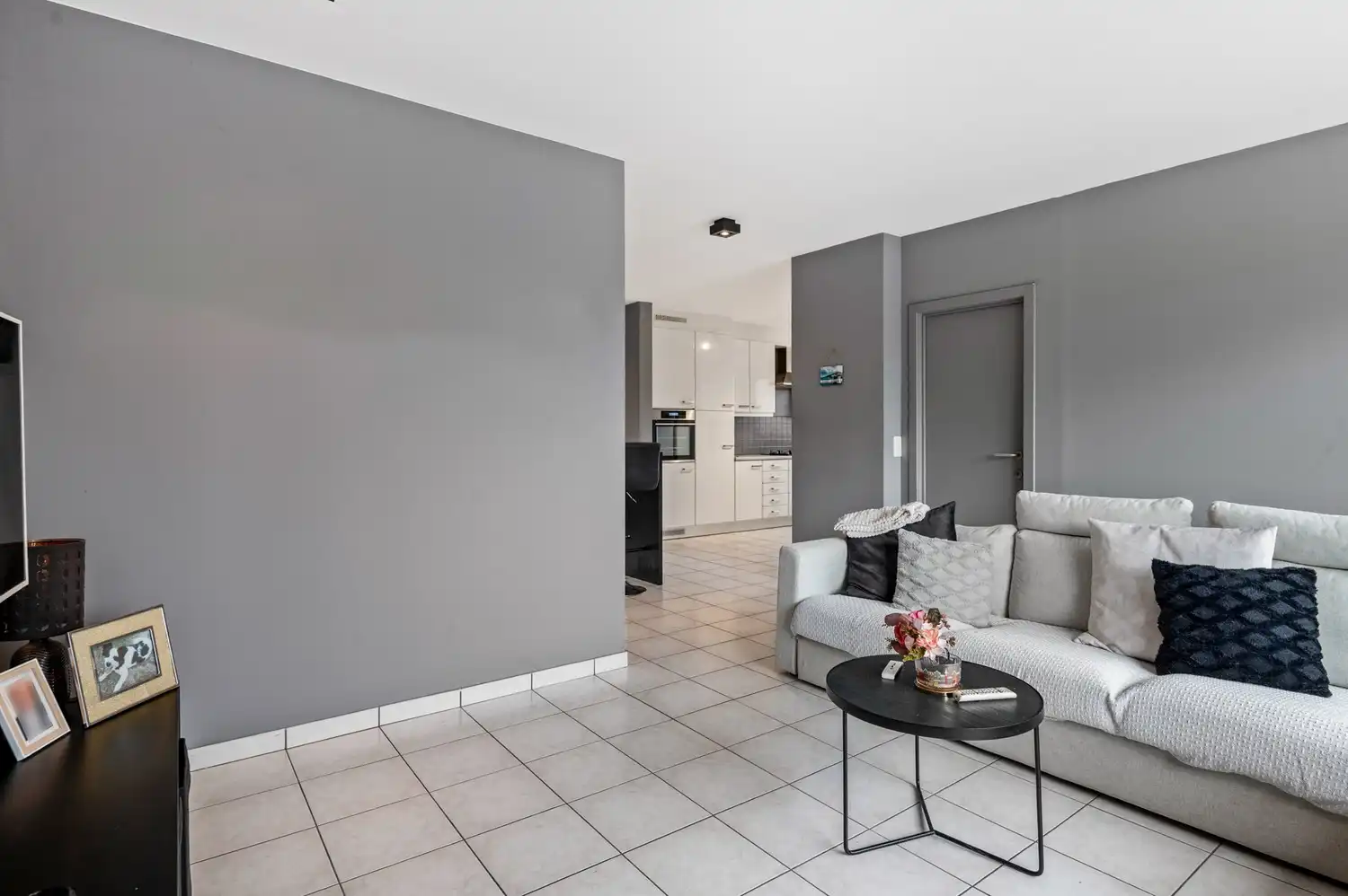 Instapklare tweewoonst met 4 slaapkamers in Wommelgem foto 25