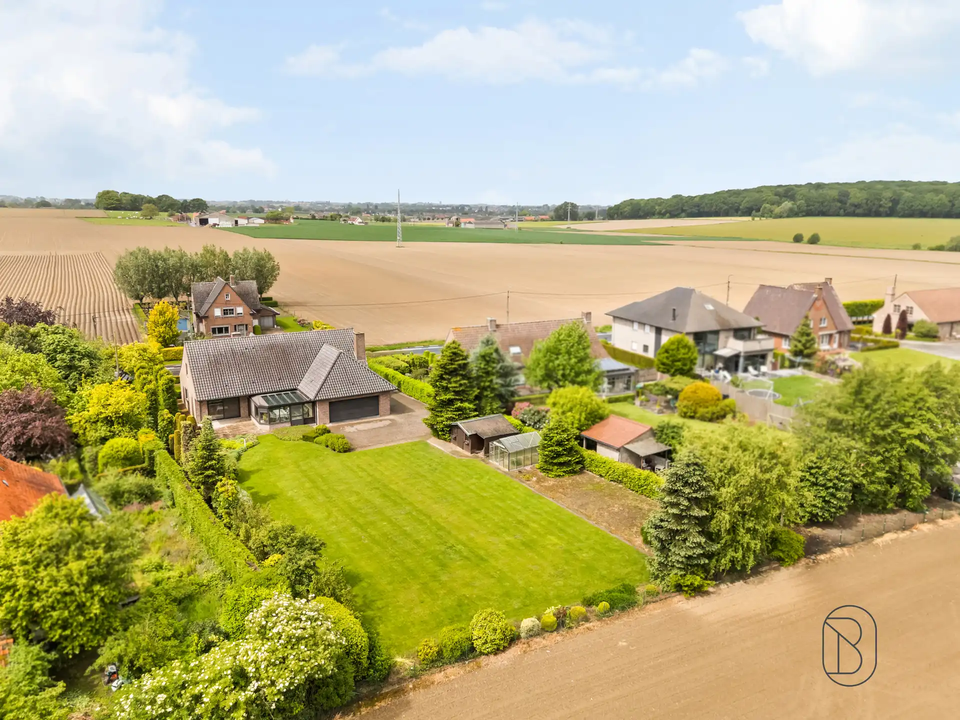 Prachtig gelegen bungalow op 1.645 m². foto 8