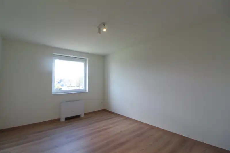 Energiezuinige nieuwbouwwoning te huur in rustige wijk te Sijsele foto 9