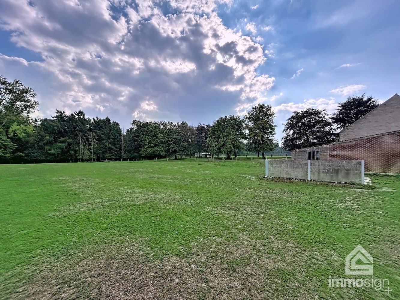Landelijk wonen in Oudsbergen, omringd door weiland met paardenstallen! foto 27