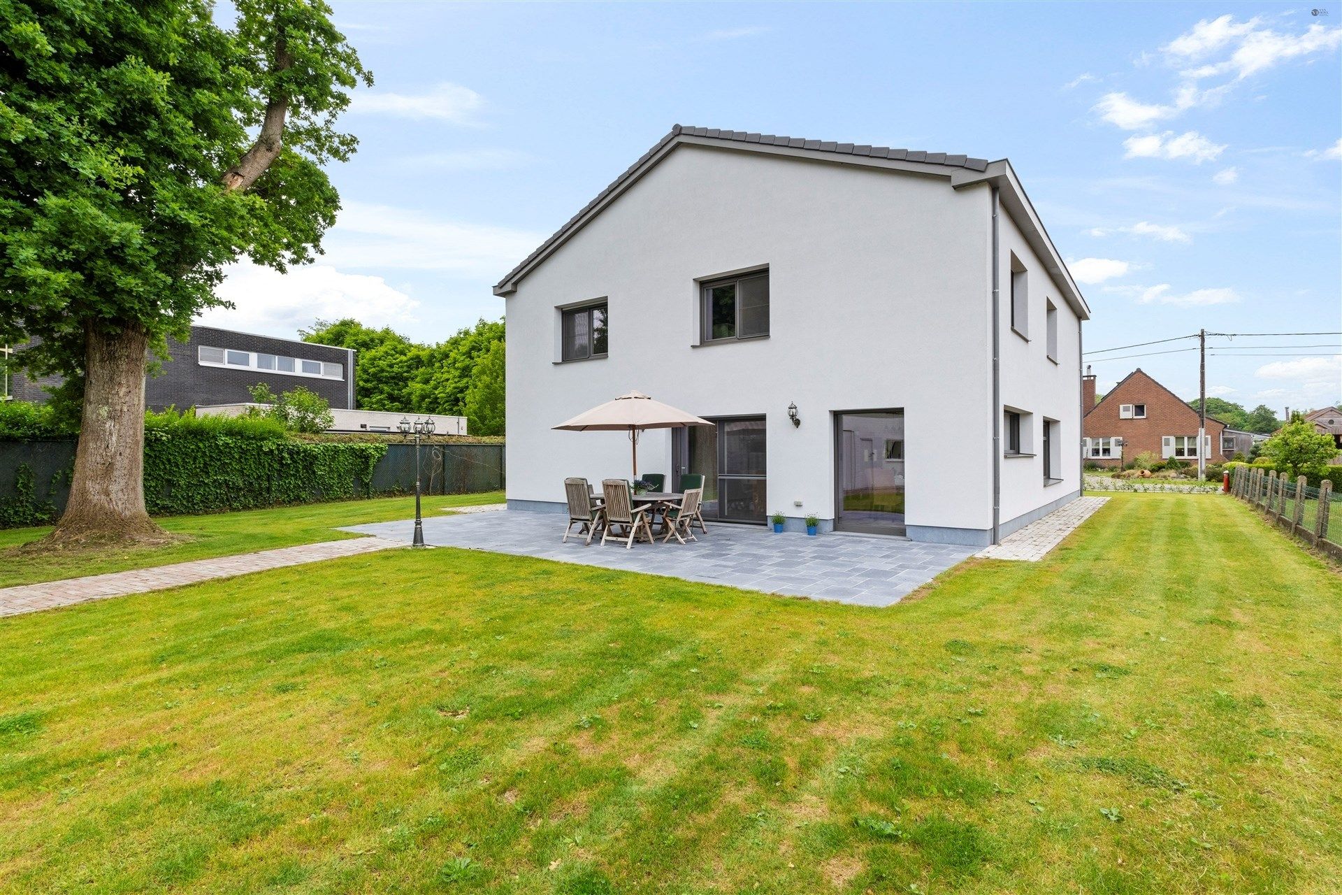 Open bebouwing met 5 slaapkamers op 2.561m² grond foto 31