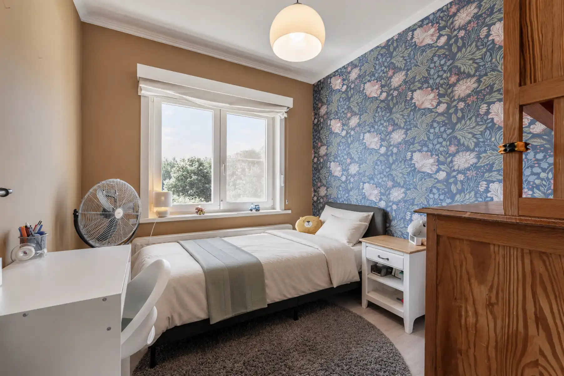 Instapklare woning met 4 slaapkamers op toplocatie foto 19