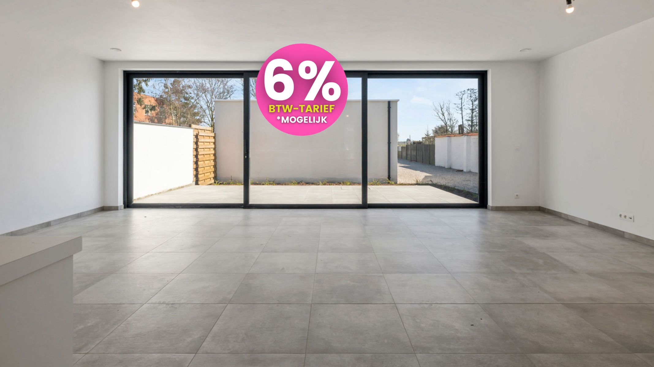 Gelijkvloers nieuwbouwappartement met ruim terras. foto {{pictureIndex}}