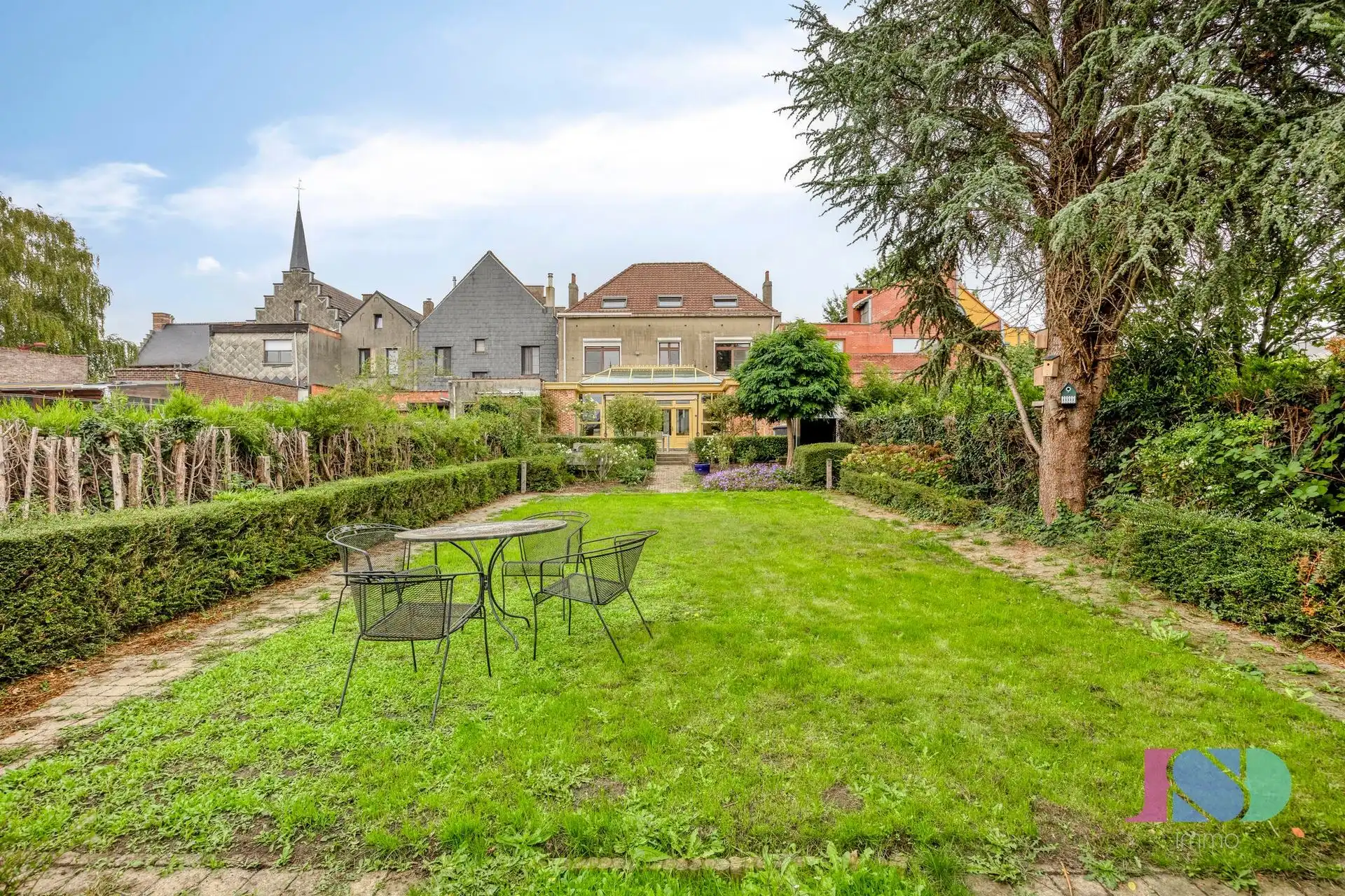 Karaktervolle woning met 8 kamers foto 36