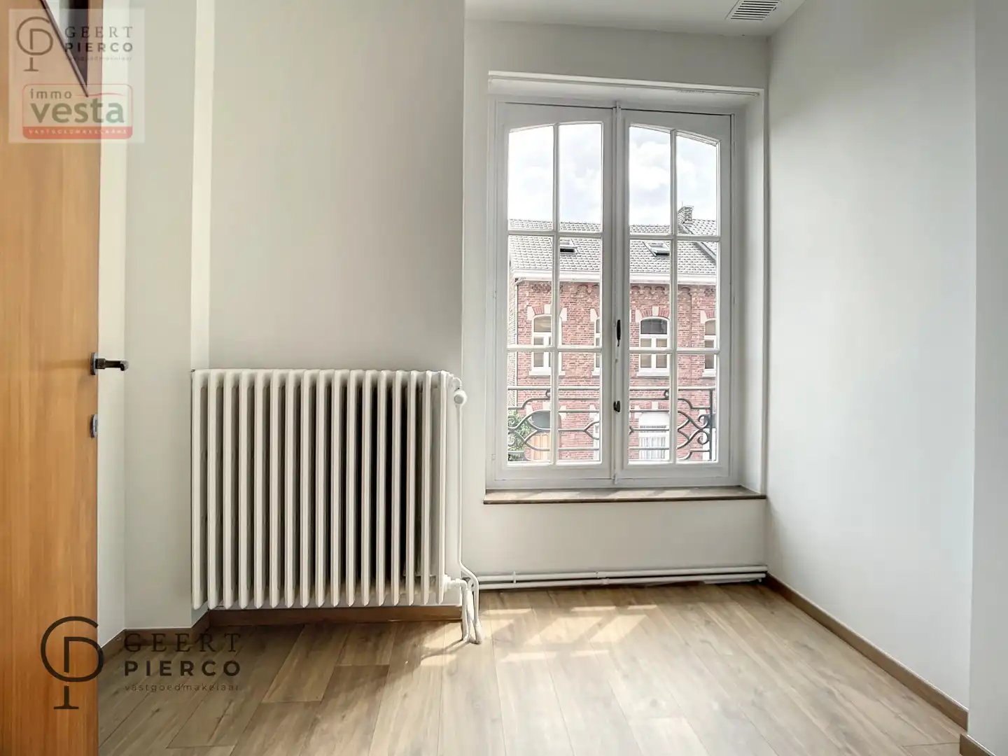 Prachtige gerenoveerde gezinswoning foto 22