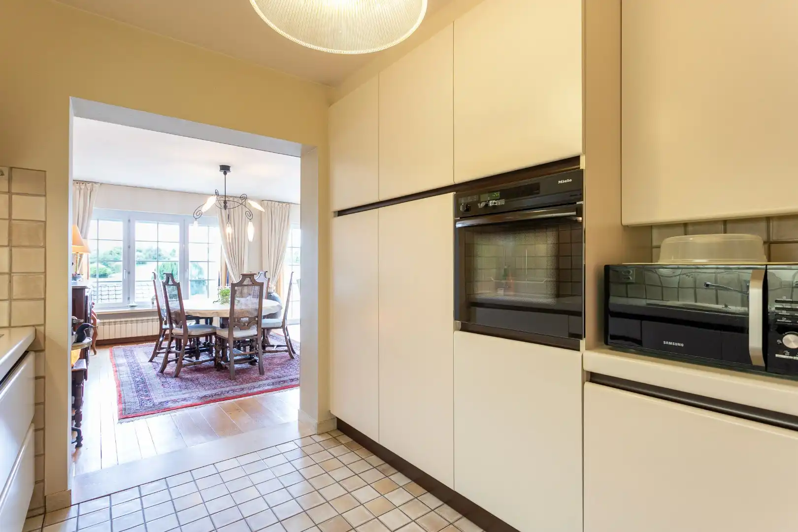 Solide woning (EPC:C) met 3 slpk, tuin en ruime garage foto 11
