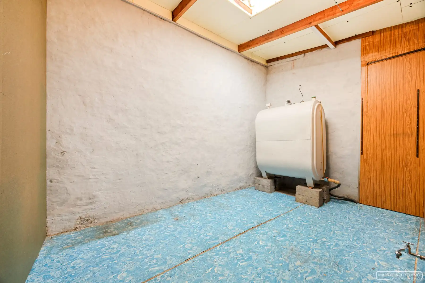 Karaktervolle woning met garage te koop op Elsegemplein (Wortegem) foto 26