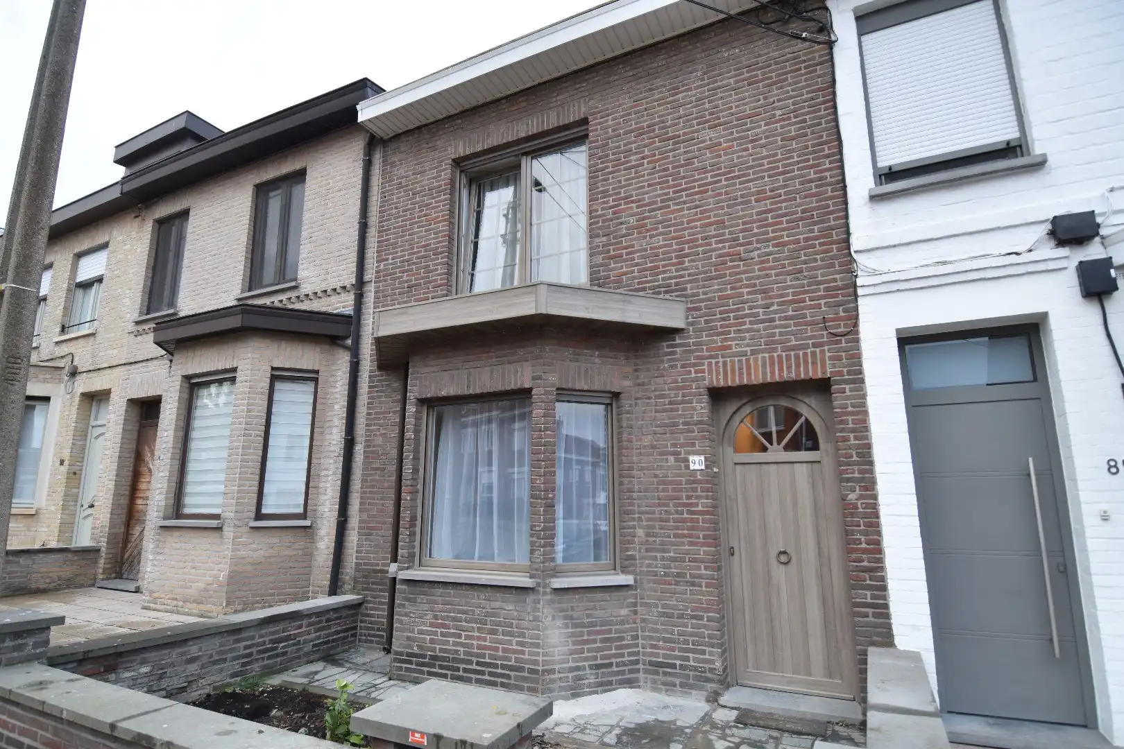 Ruime woning met tuin, garage en 3 slaapkamers te Lauwe  foto {{pictureIndex}}